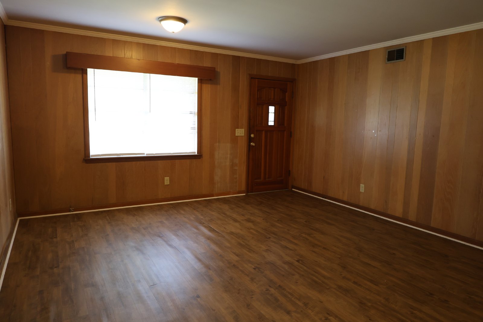 101 Catherine Ave property image