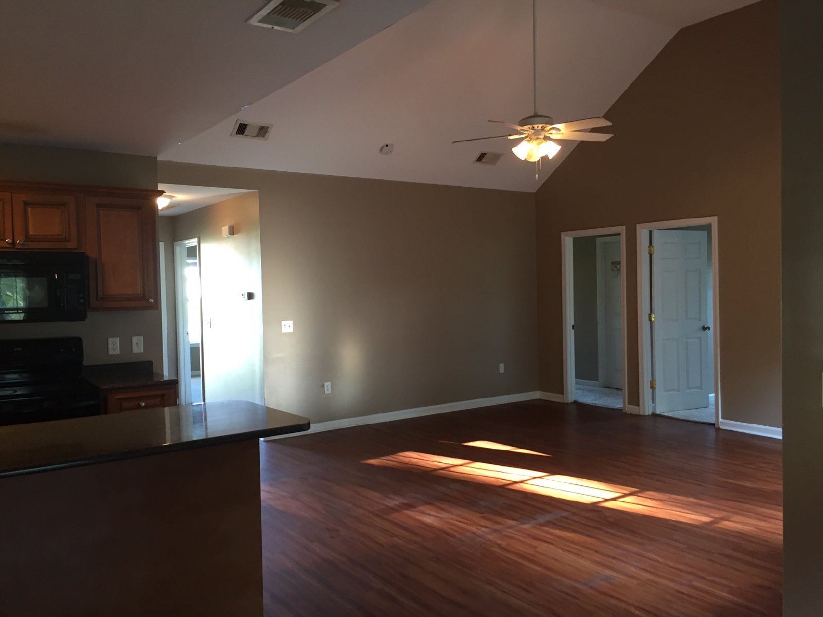 129 Thompkin Dr property image