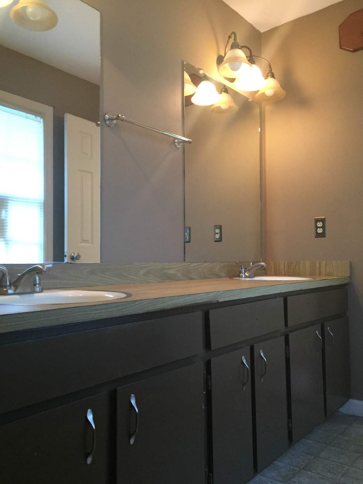 114 Greenbriar Trail property image