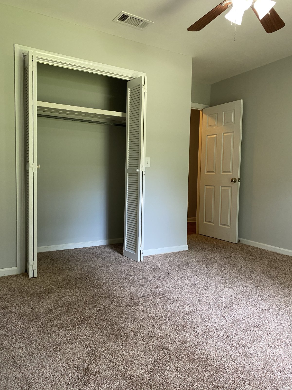 114 Greenbriar Trail property image