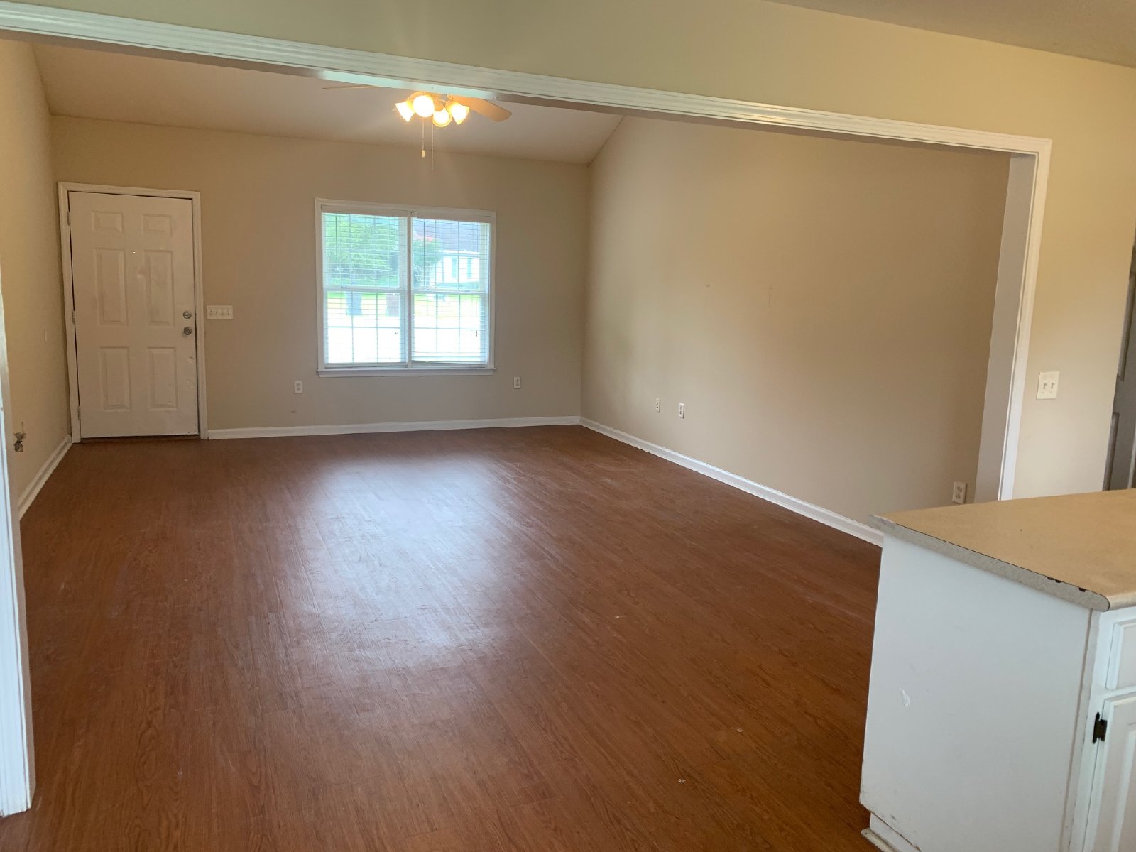 2001 Talon's Lake property image