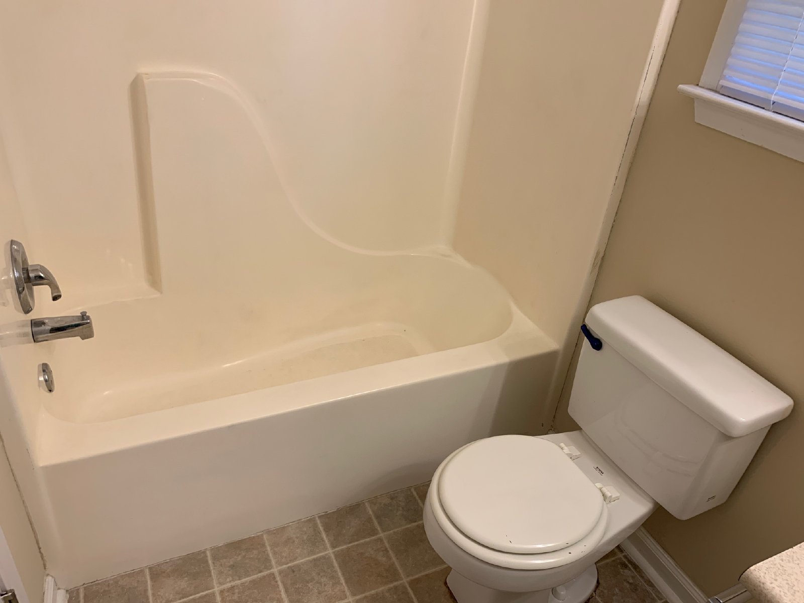 2001 Talon's Lake property image