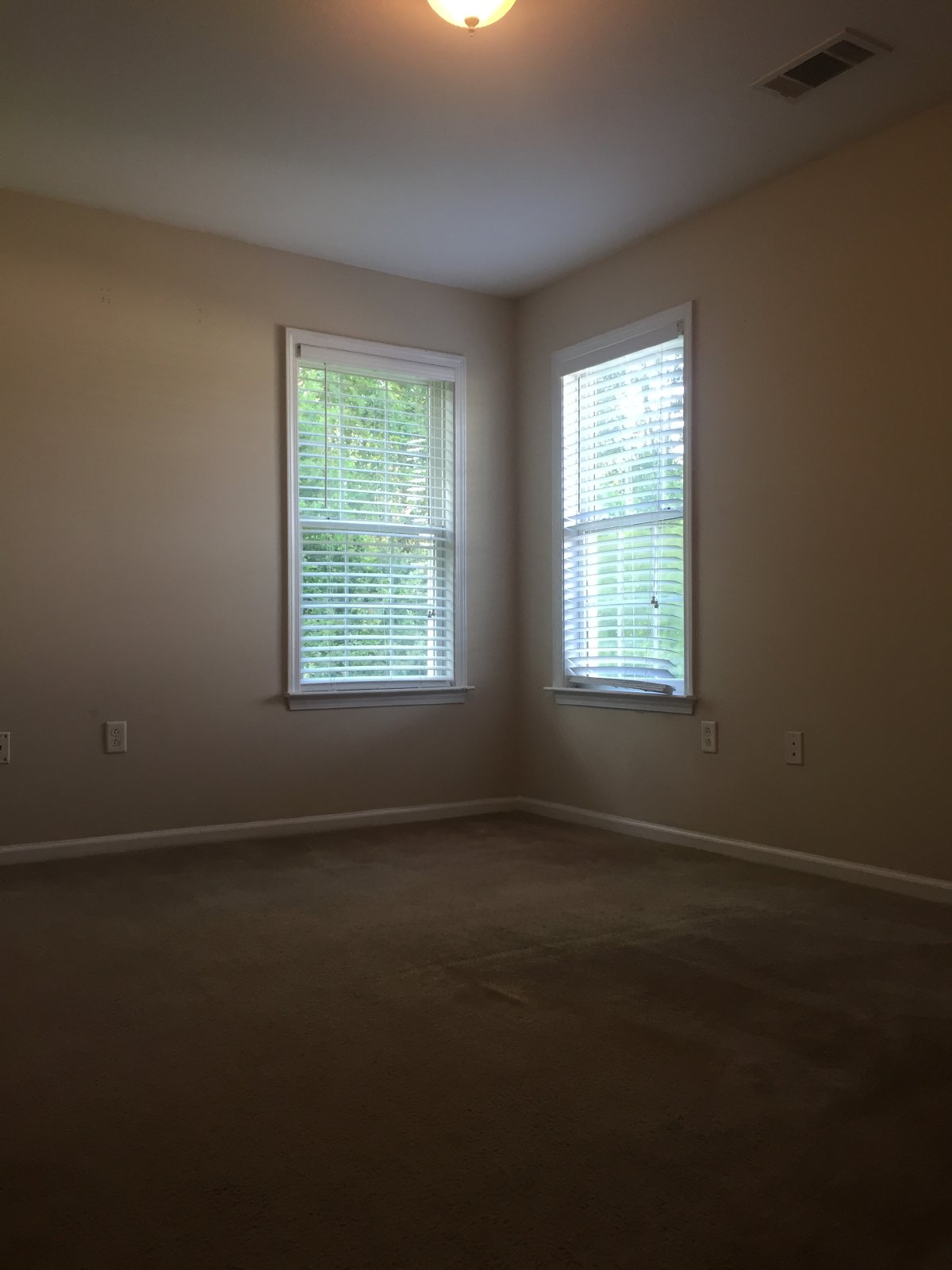 2001 Talon's Lake property image