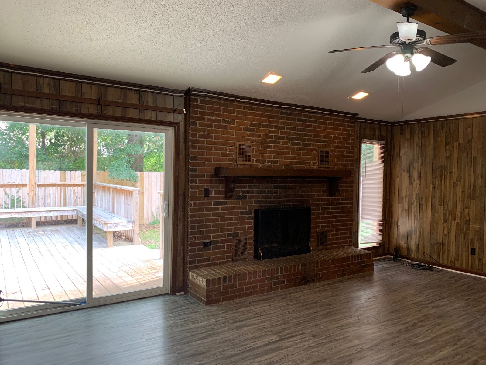 817 Robin Hood Trail property image