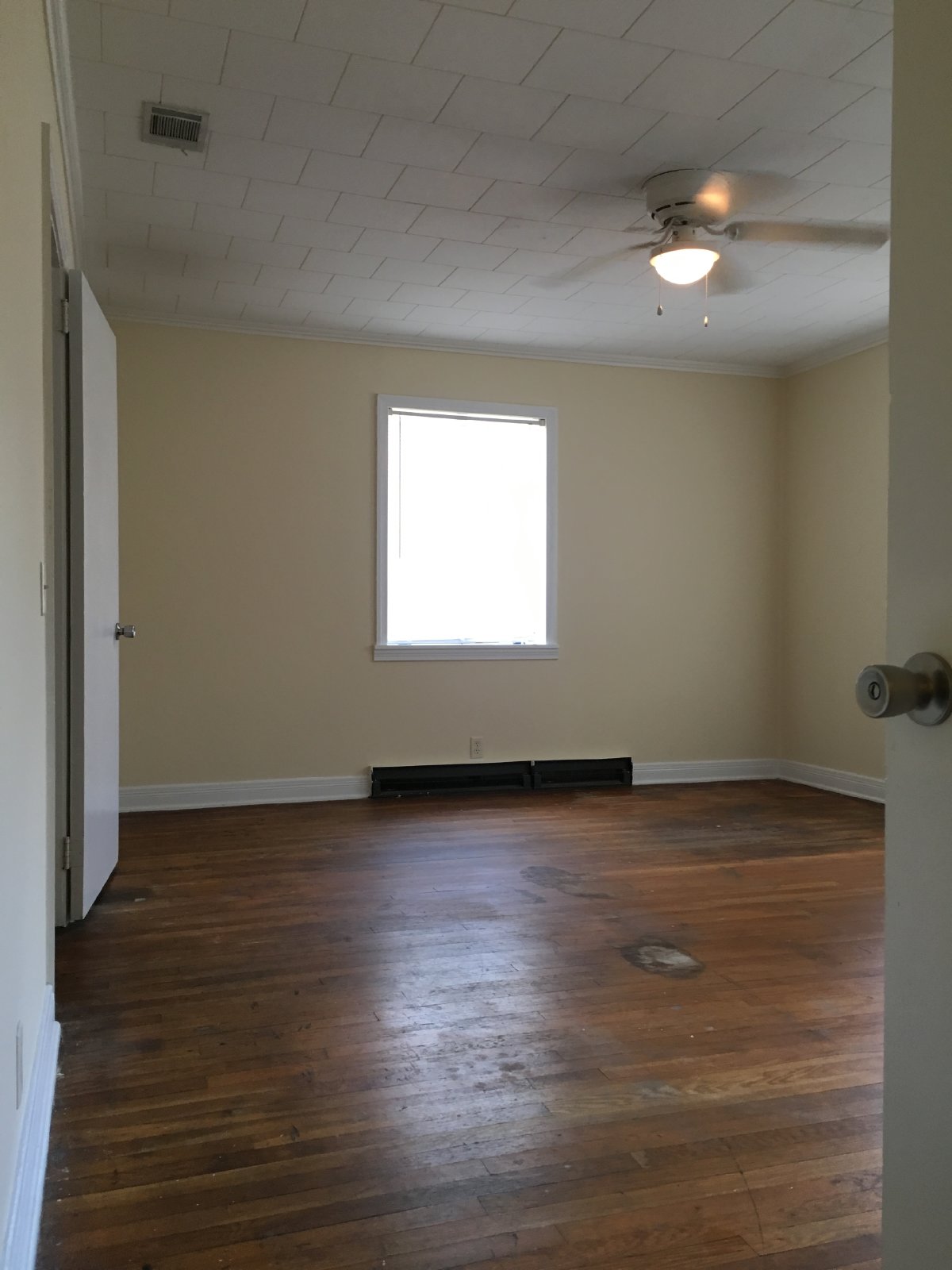 300 Catherine Ave property image