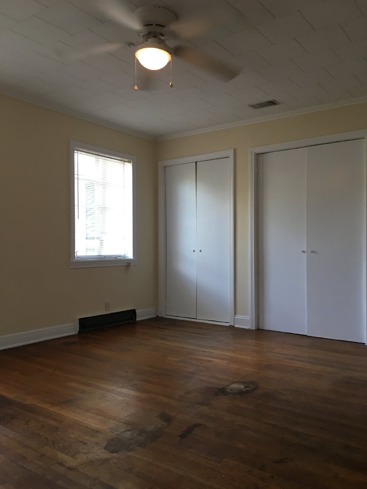 300 Catherine Ave property image