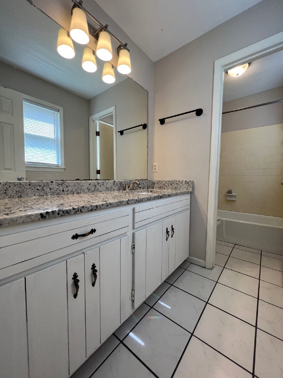 809 Robin Hood Trail property image