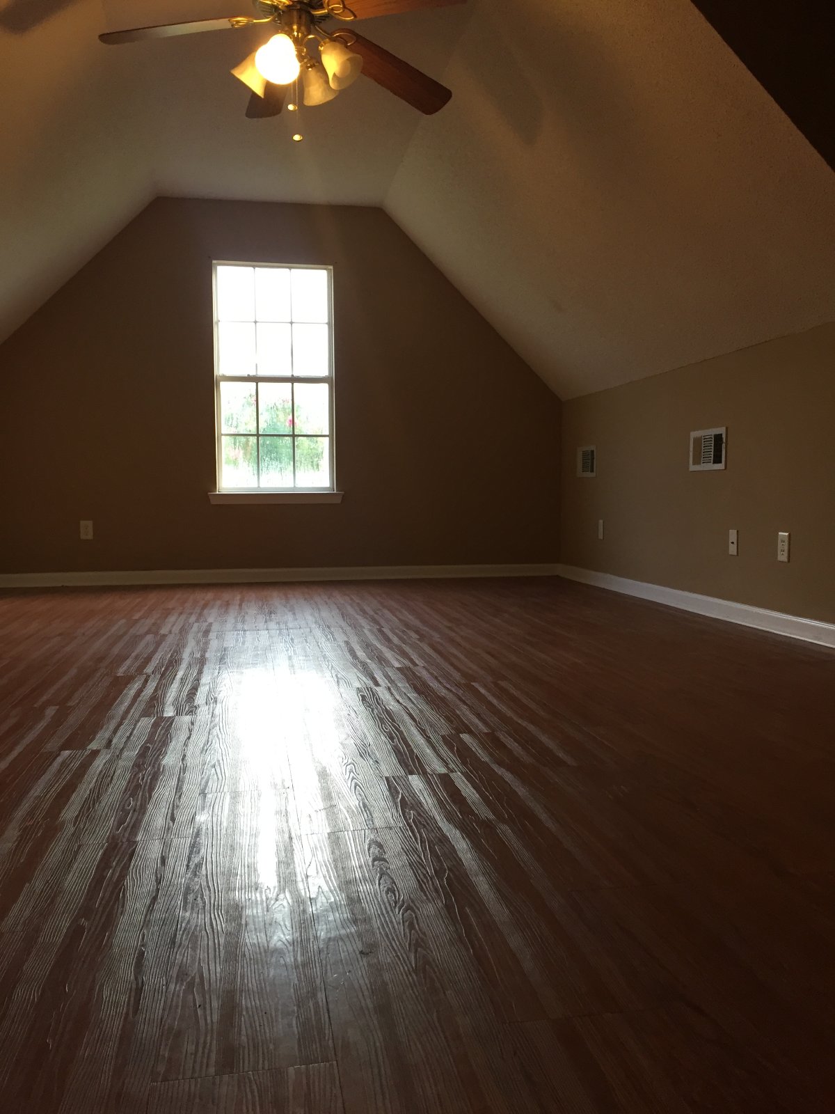 814 King Arthur property image