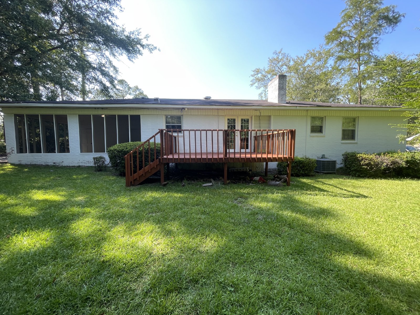 122 Holly property image