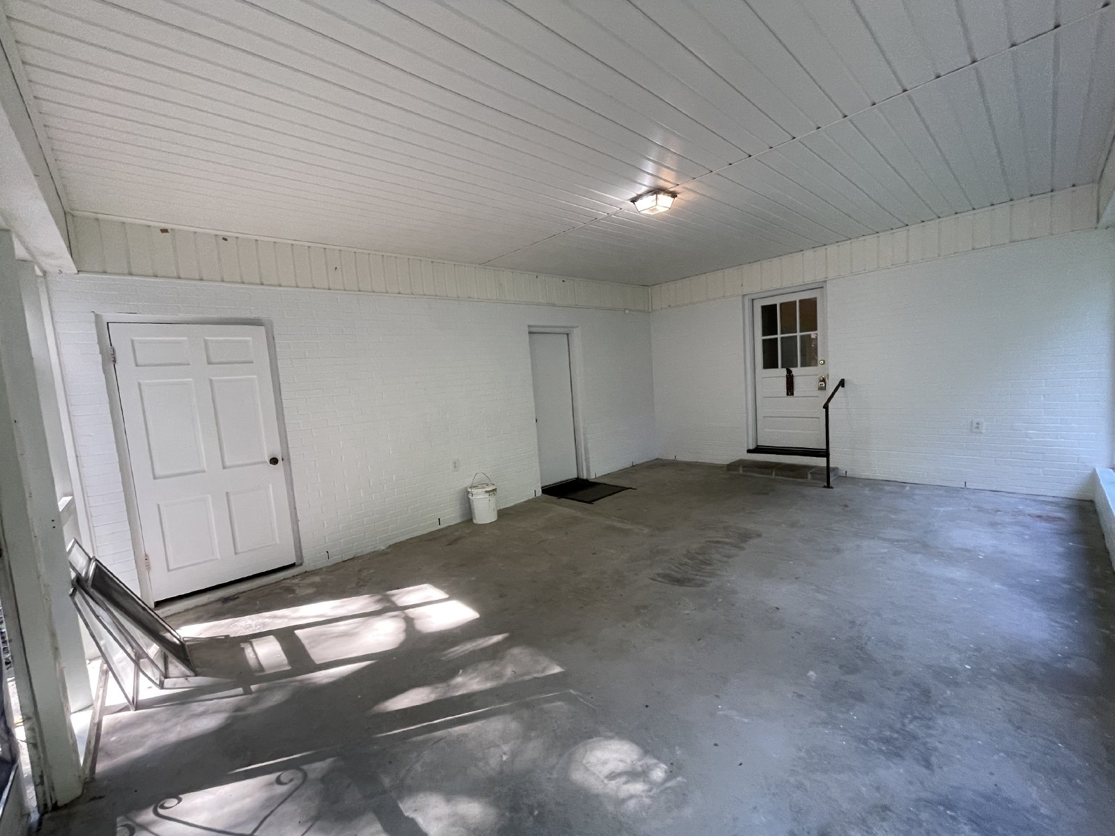 122 Holly property image