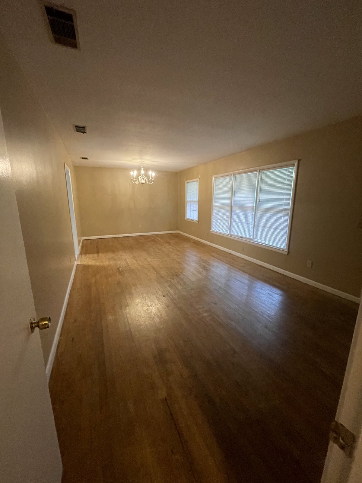 122 Holly property image