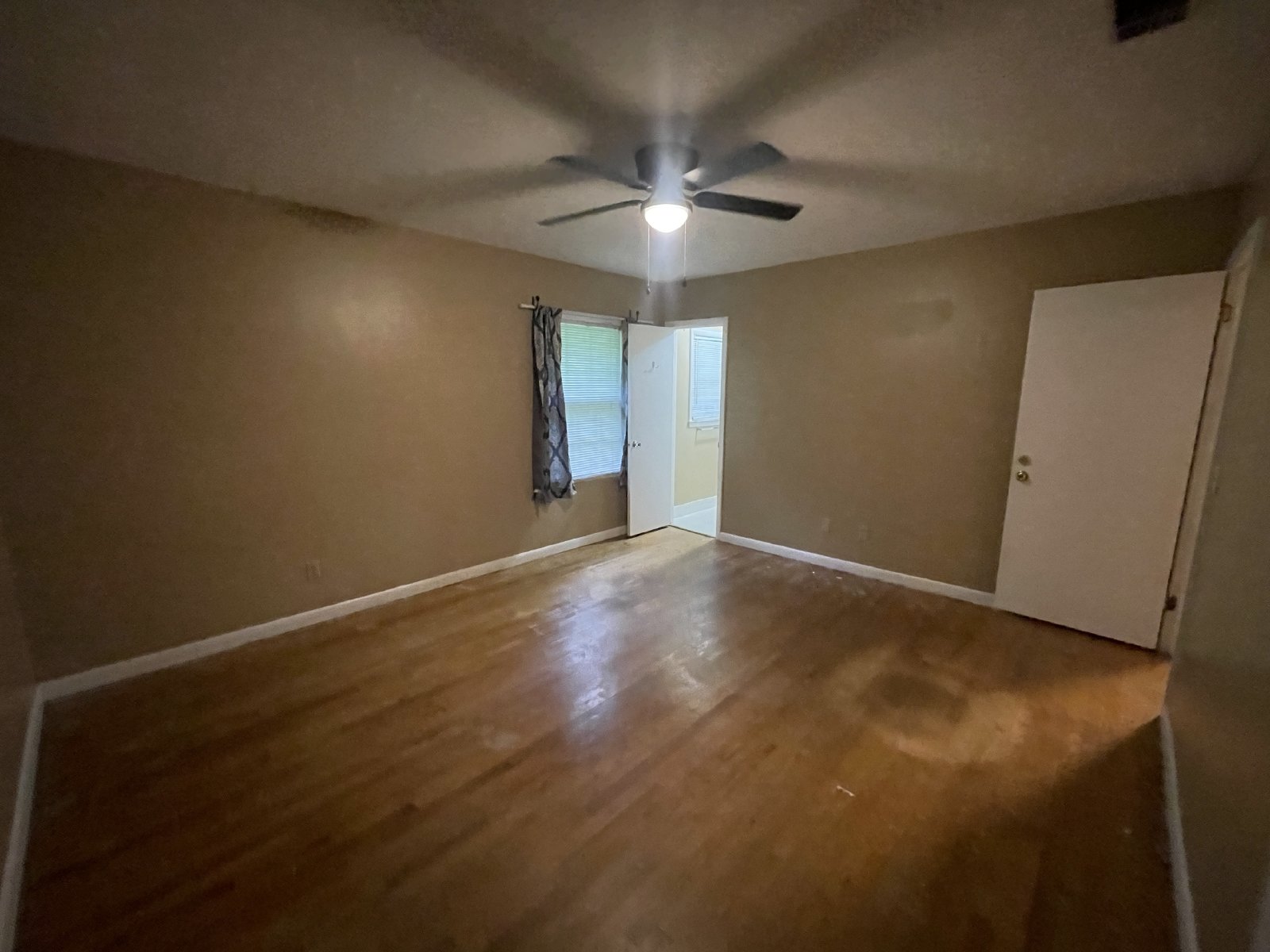 122 Holly property image