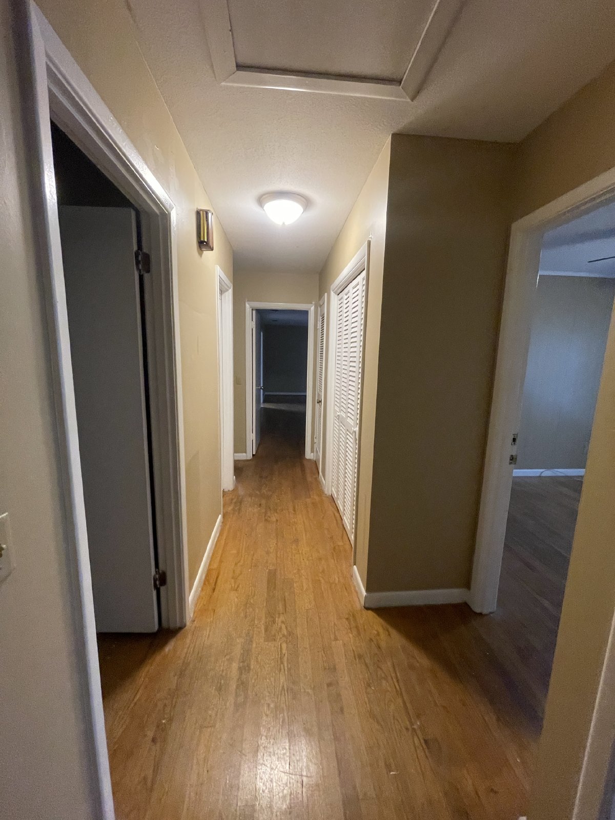 122 Holly property image