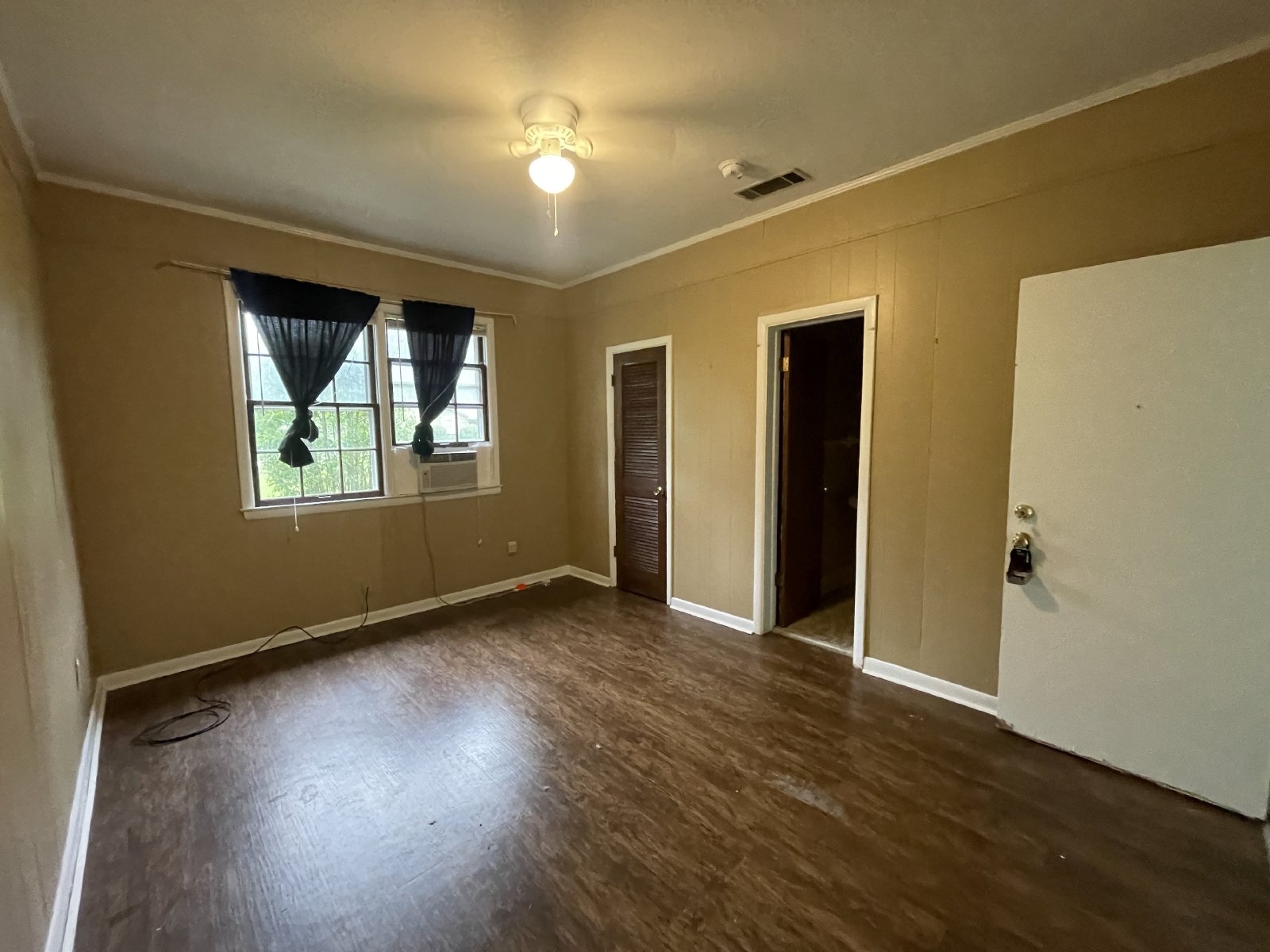 122 Holly property image