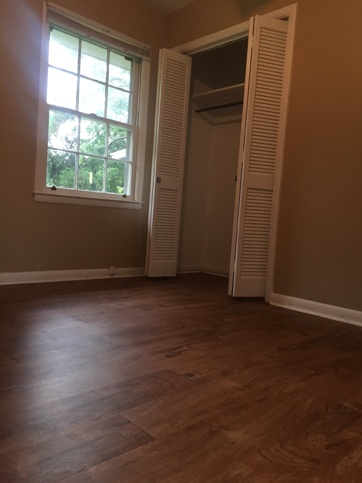 107 Herty property image