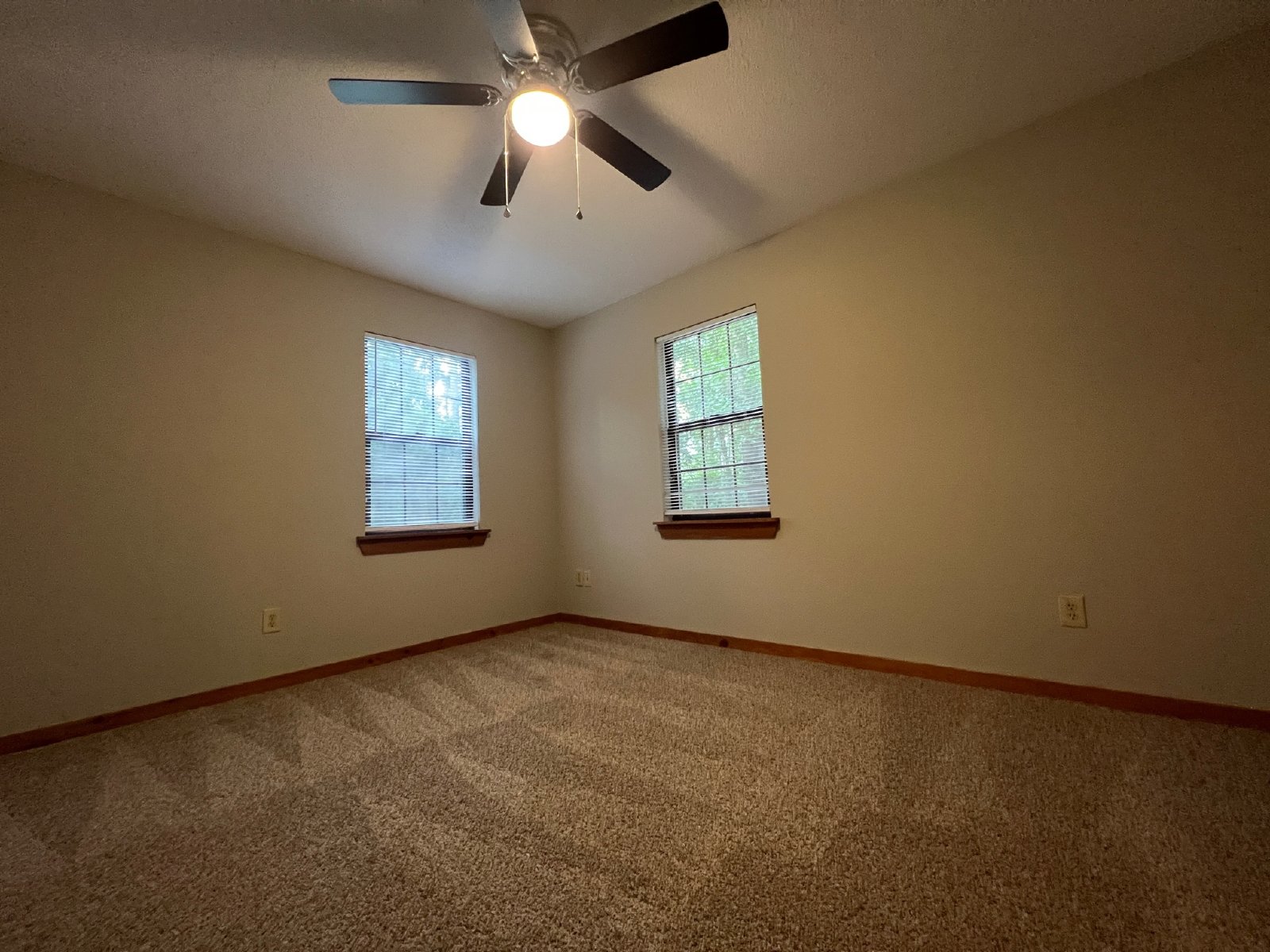 122 Winding Way property image