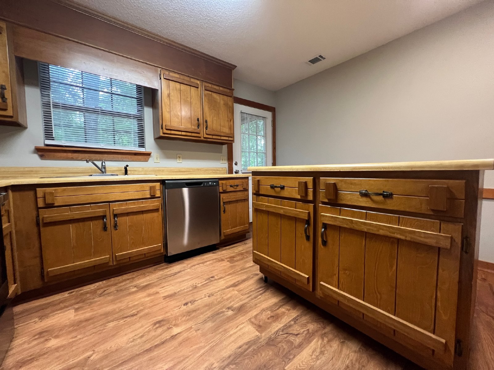 122 Winding Way property image