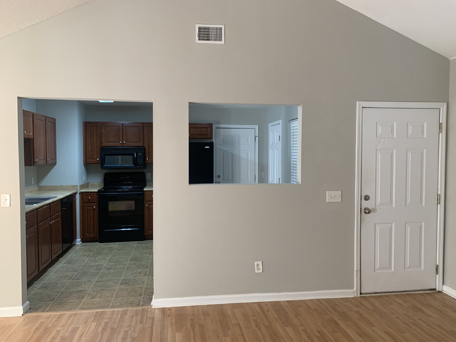 5012 Scotch Pine property image