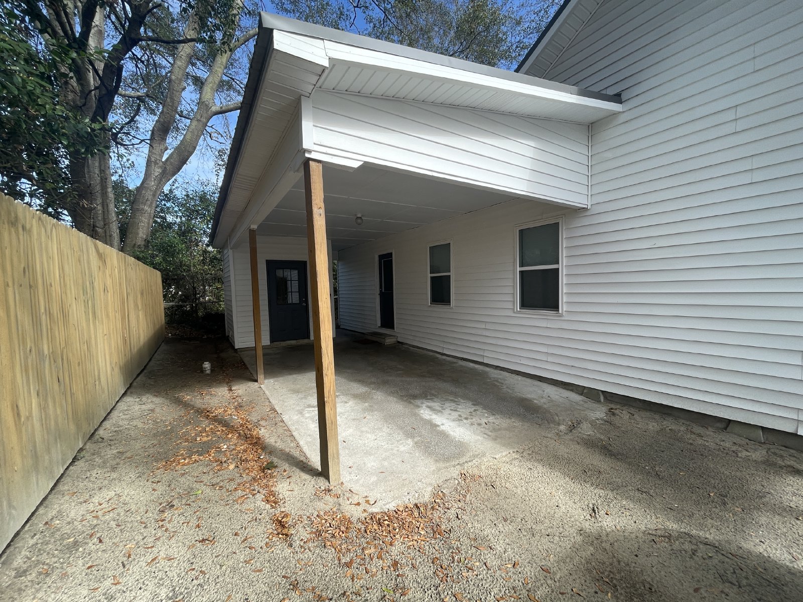 121.5 Roundtree St property image