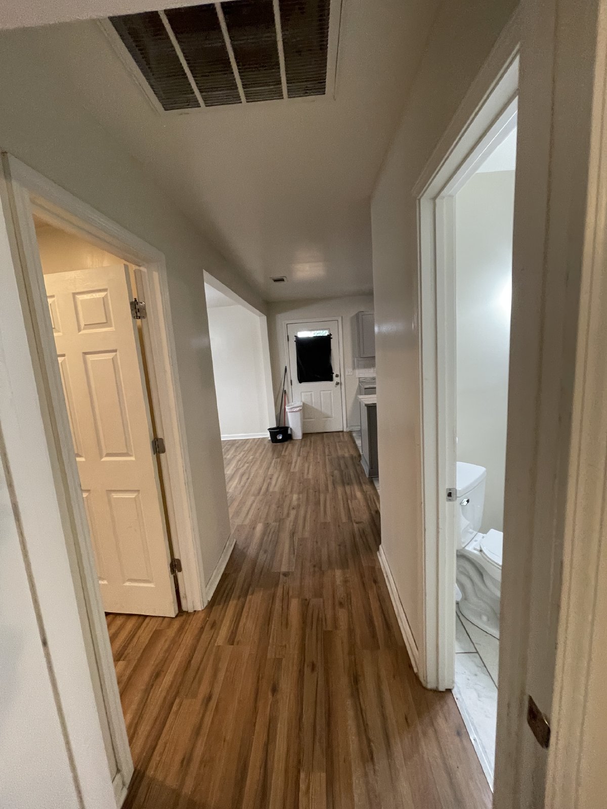 121.5 Roundtree St property image