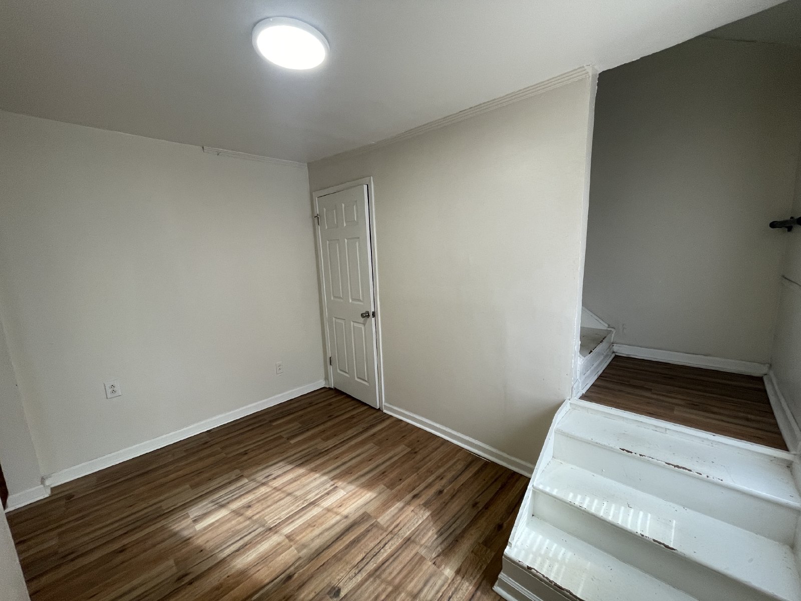 121.5 Roundtree St property image