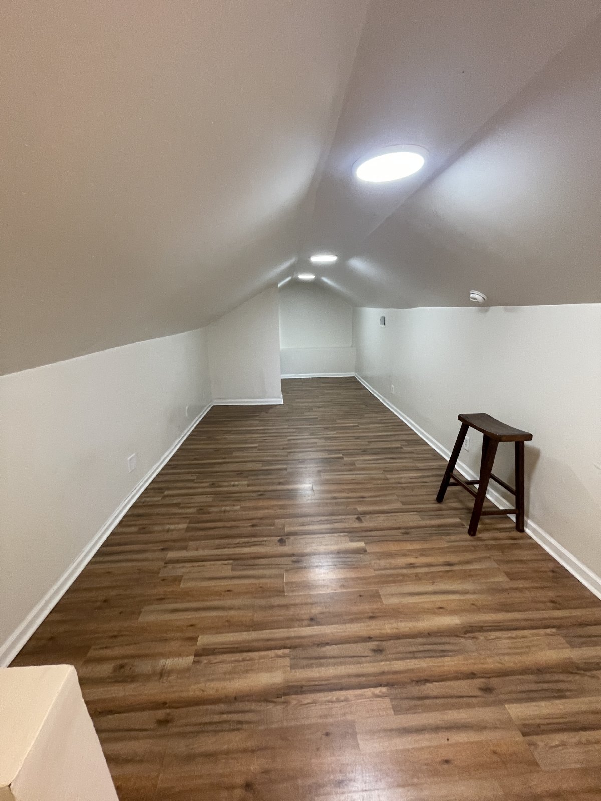 121.5 Roundtree St property image