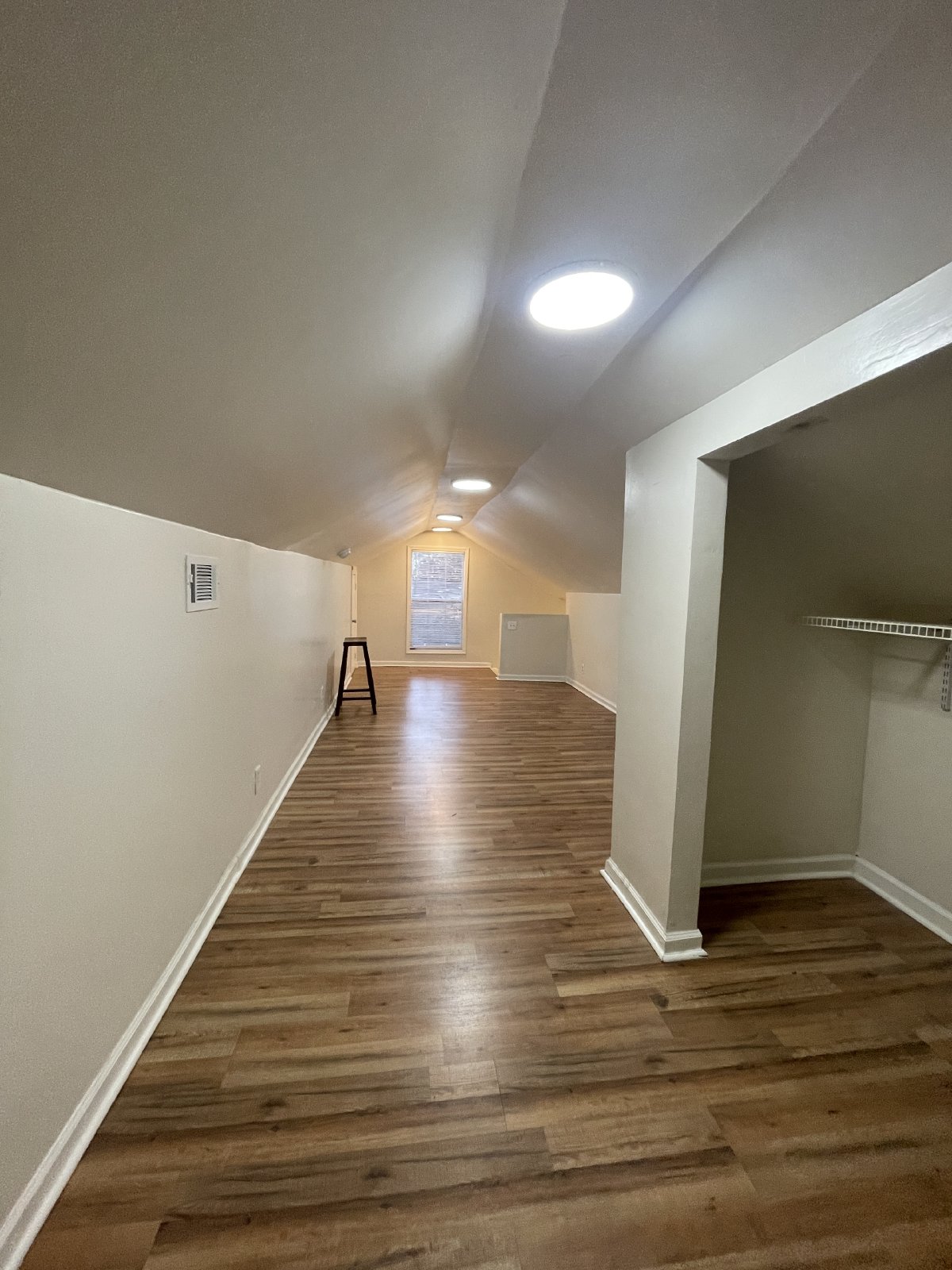 121.5 Roundtree St property image