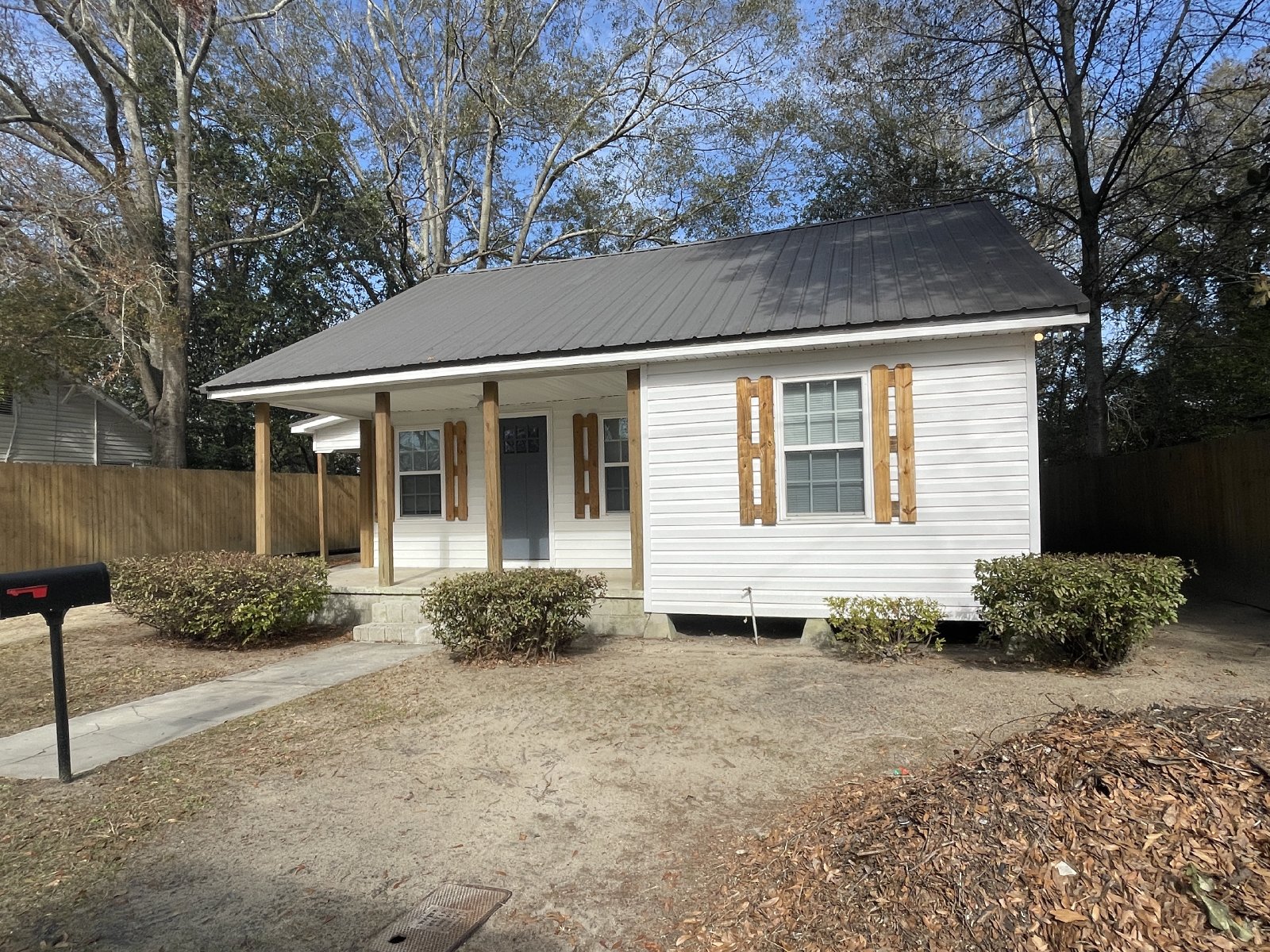 121.5 Roundtree St property image