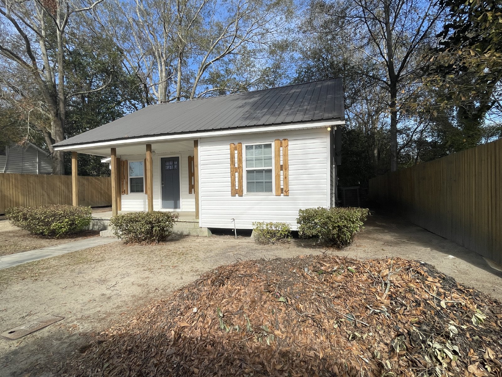 121.5 Roundtree St property image