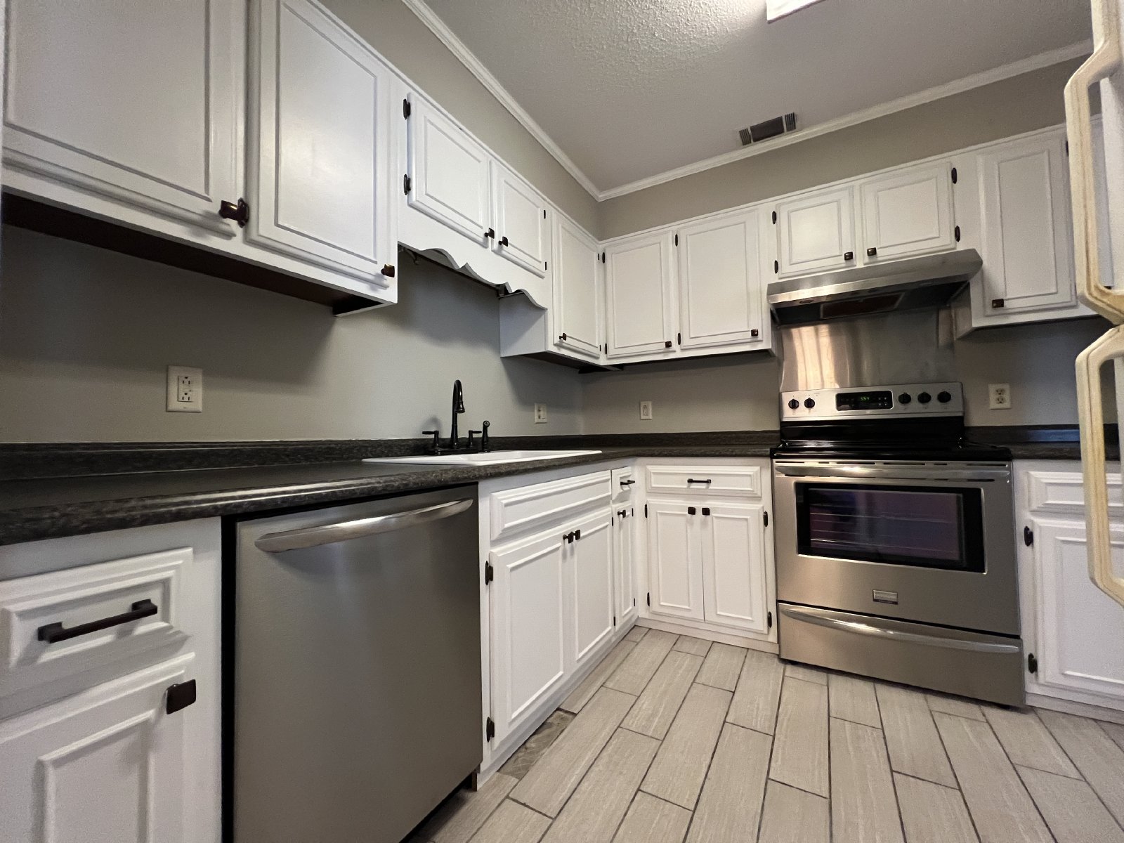 31 Somerset property image