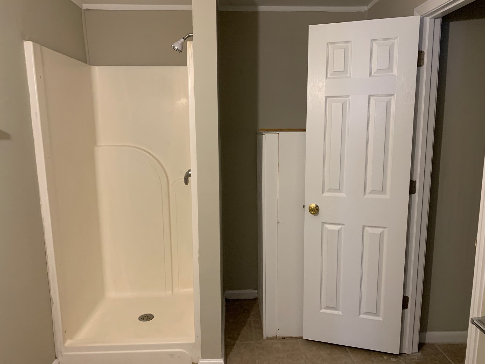 812 Robin Hood Trail property image