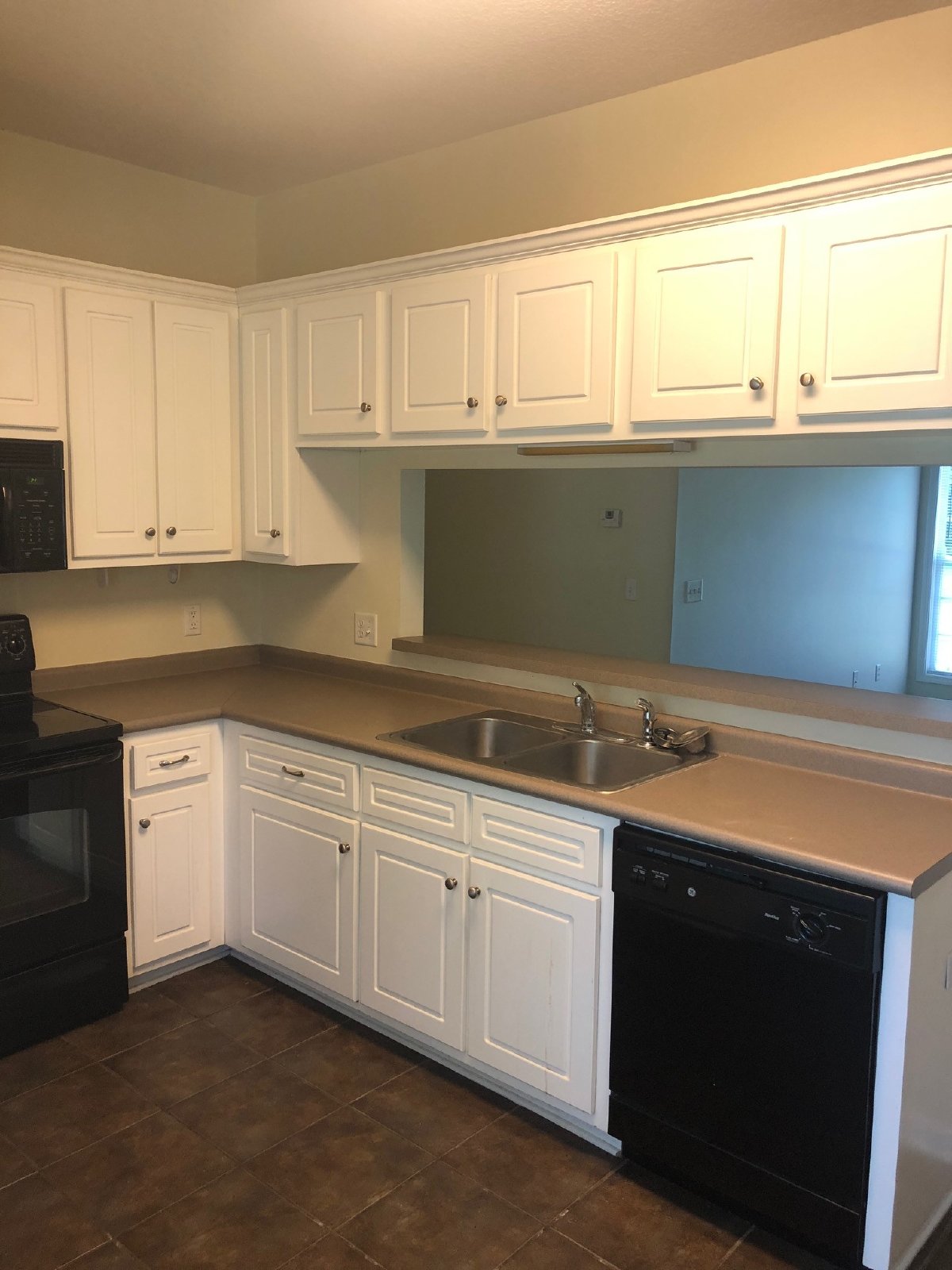 1117A SouthBend Dr property image