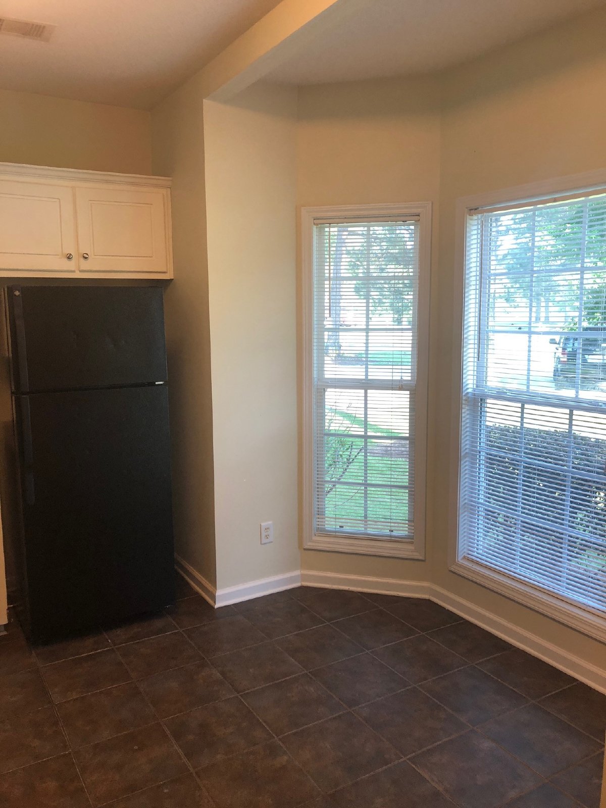 1117A SouthBend Dr property image