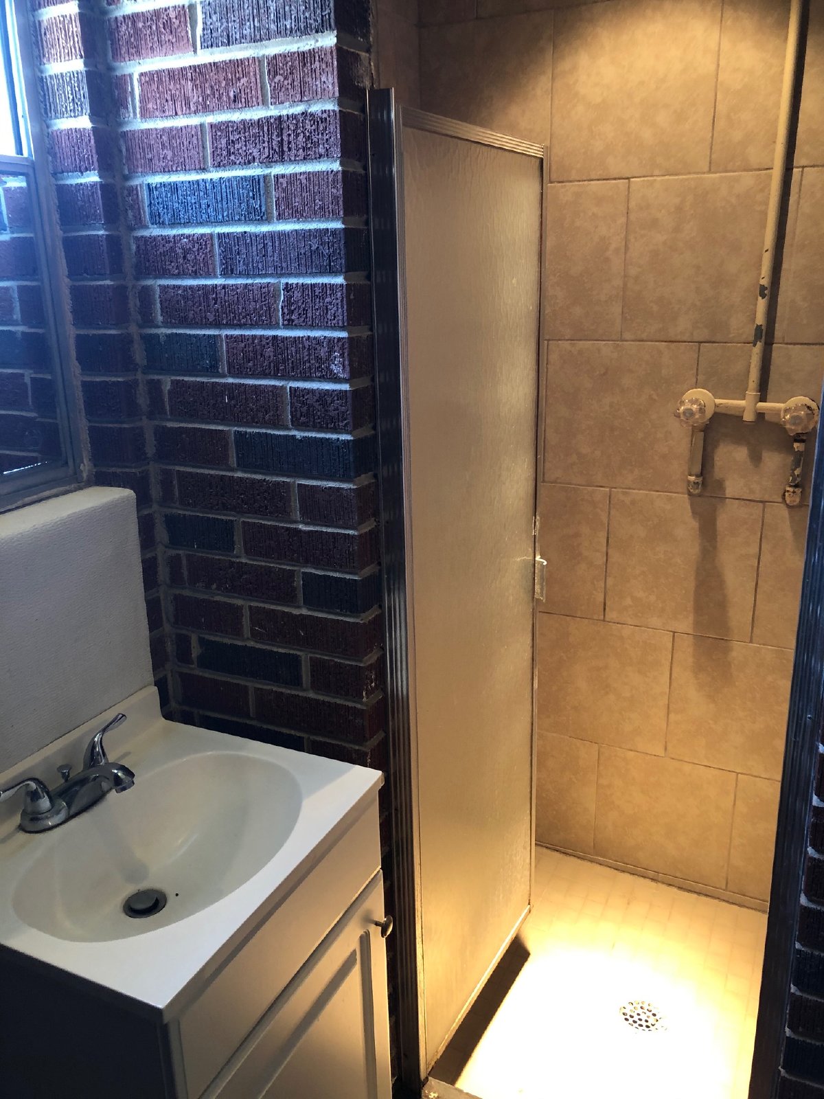 101 1/2 Catherine Ave property image