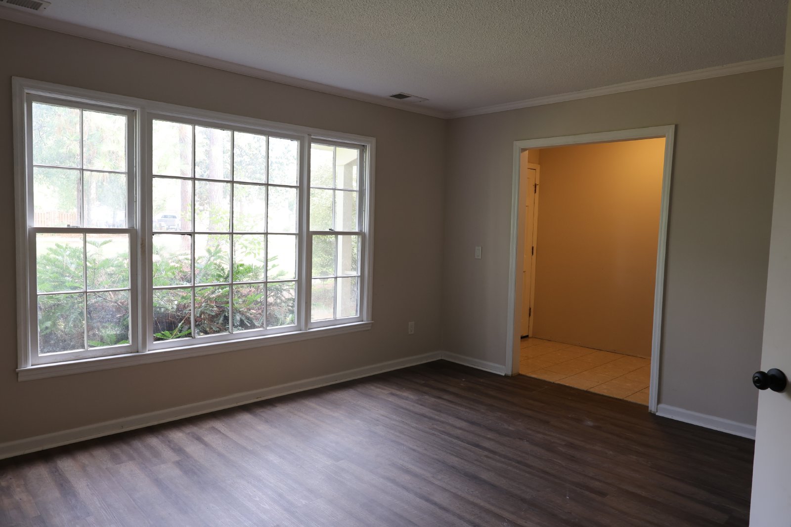 214 Oakleaf Dr, Statesboro, GA, USA property image