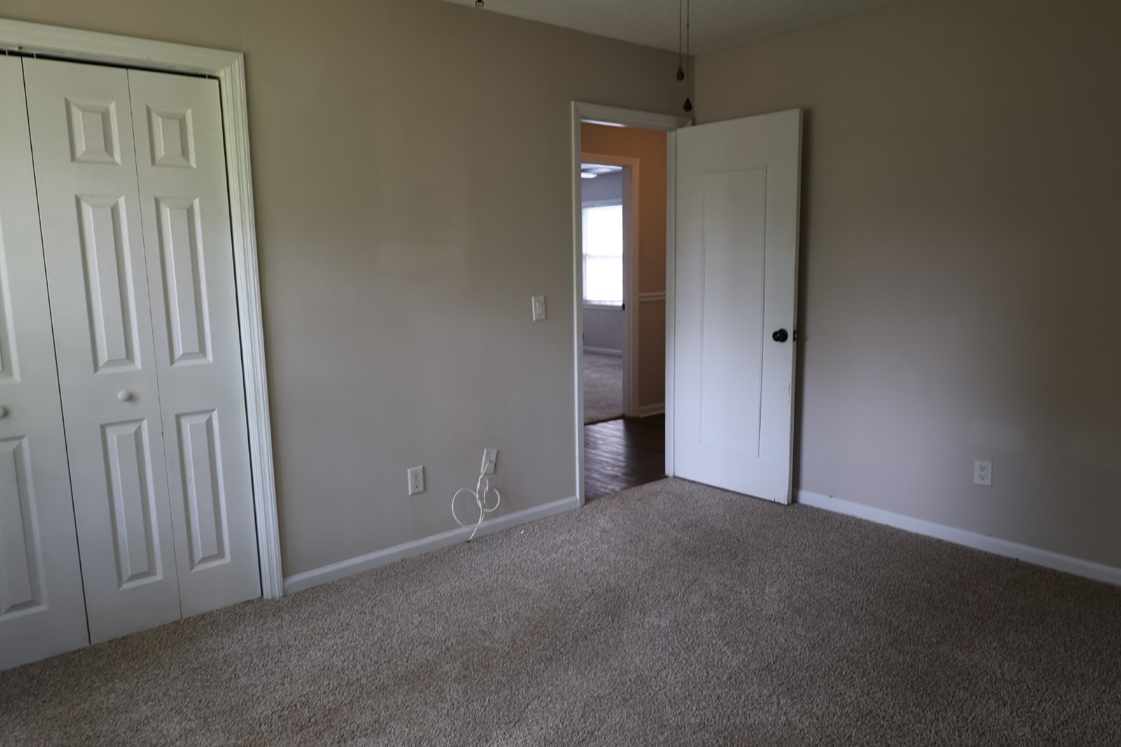 214 Oakleaf Dr, Statesboro, GA, USA property image