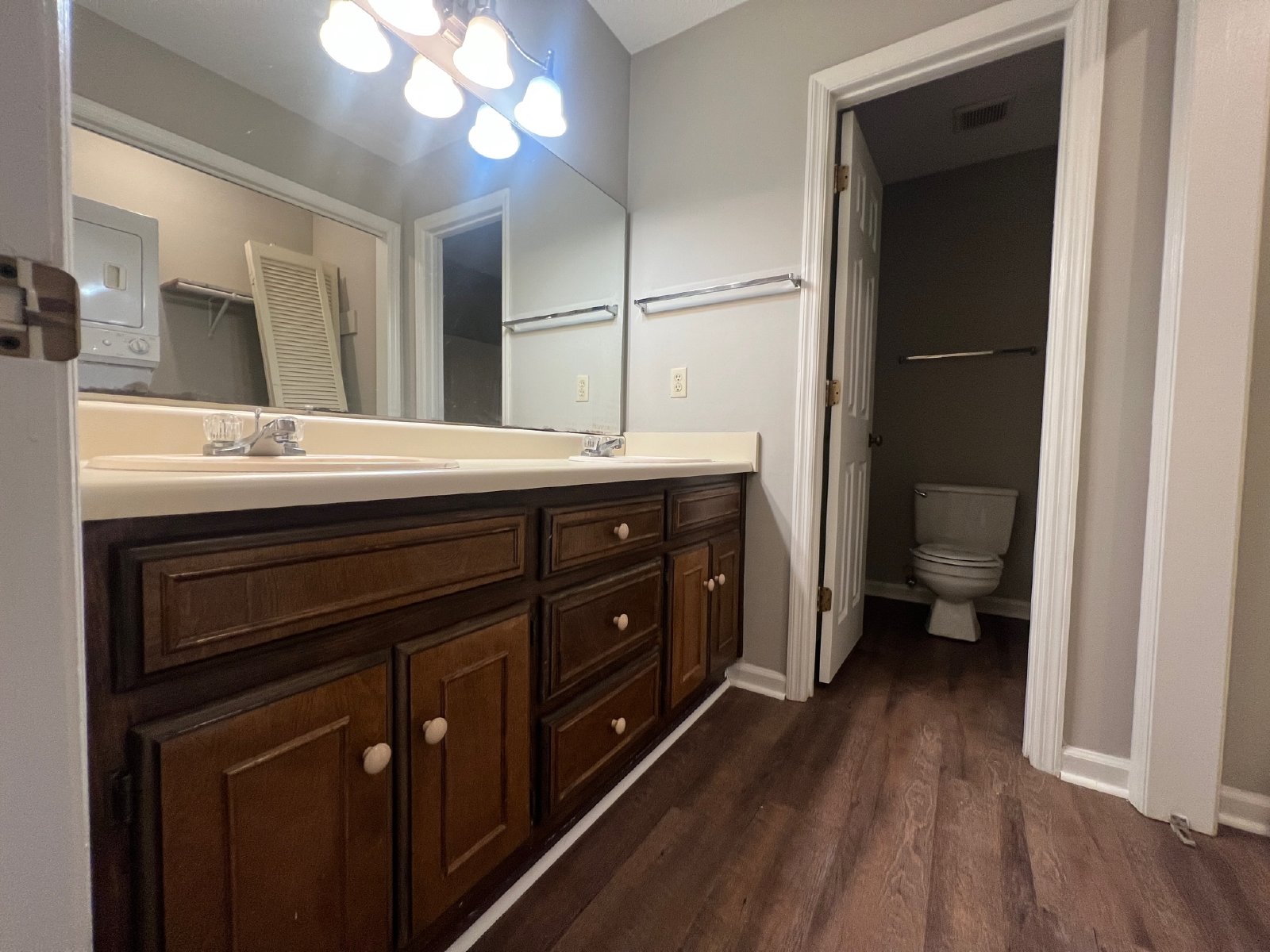 47 Somerset property image