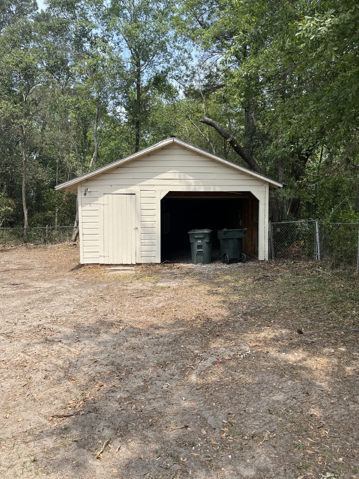 Charming Two Bedroom House Located in the Center of Statesboro property image