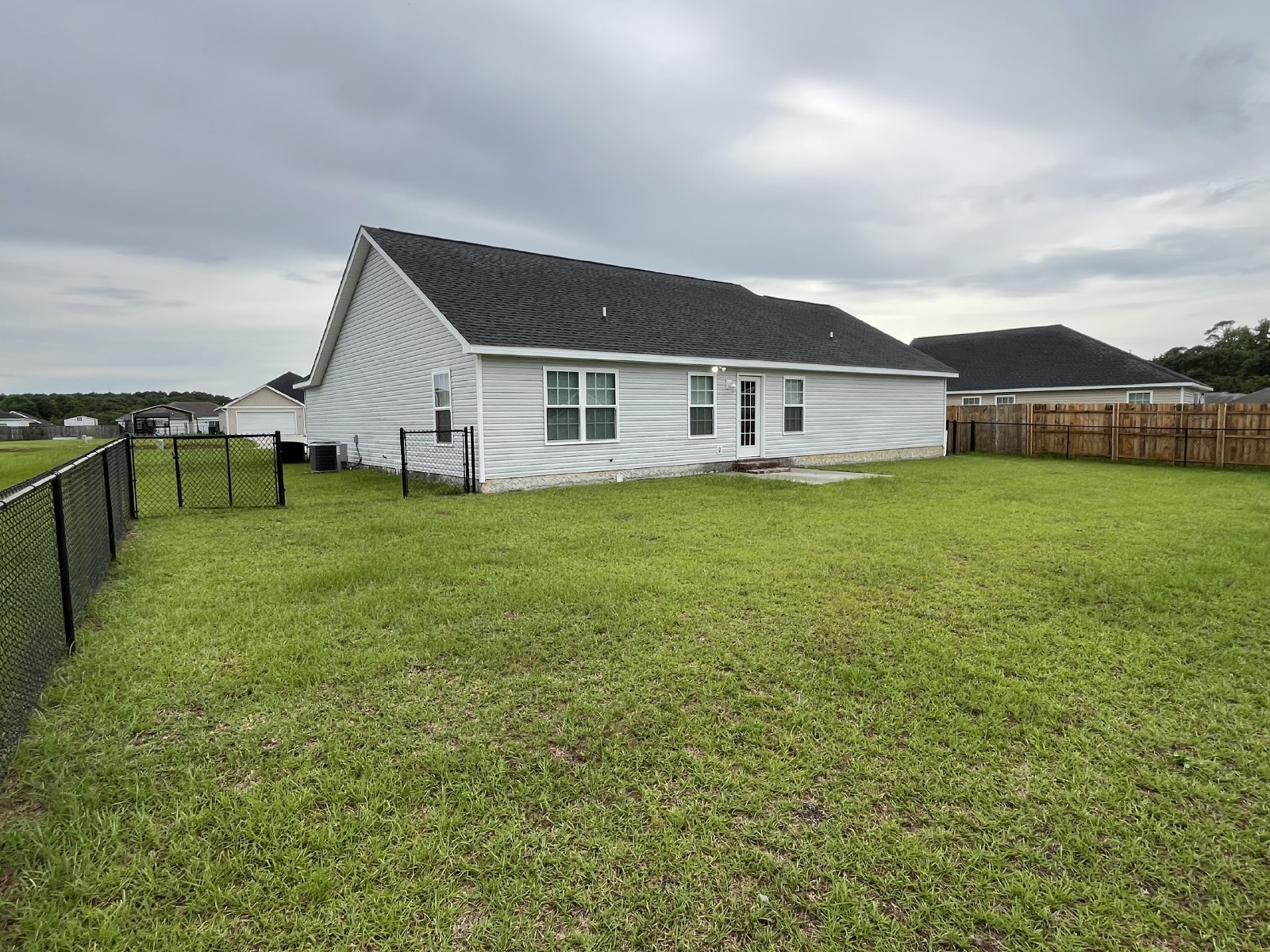 3 Bed / 2 Bath Home Near GSU - Fenced Yard & 2-Car Garage! property image