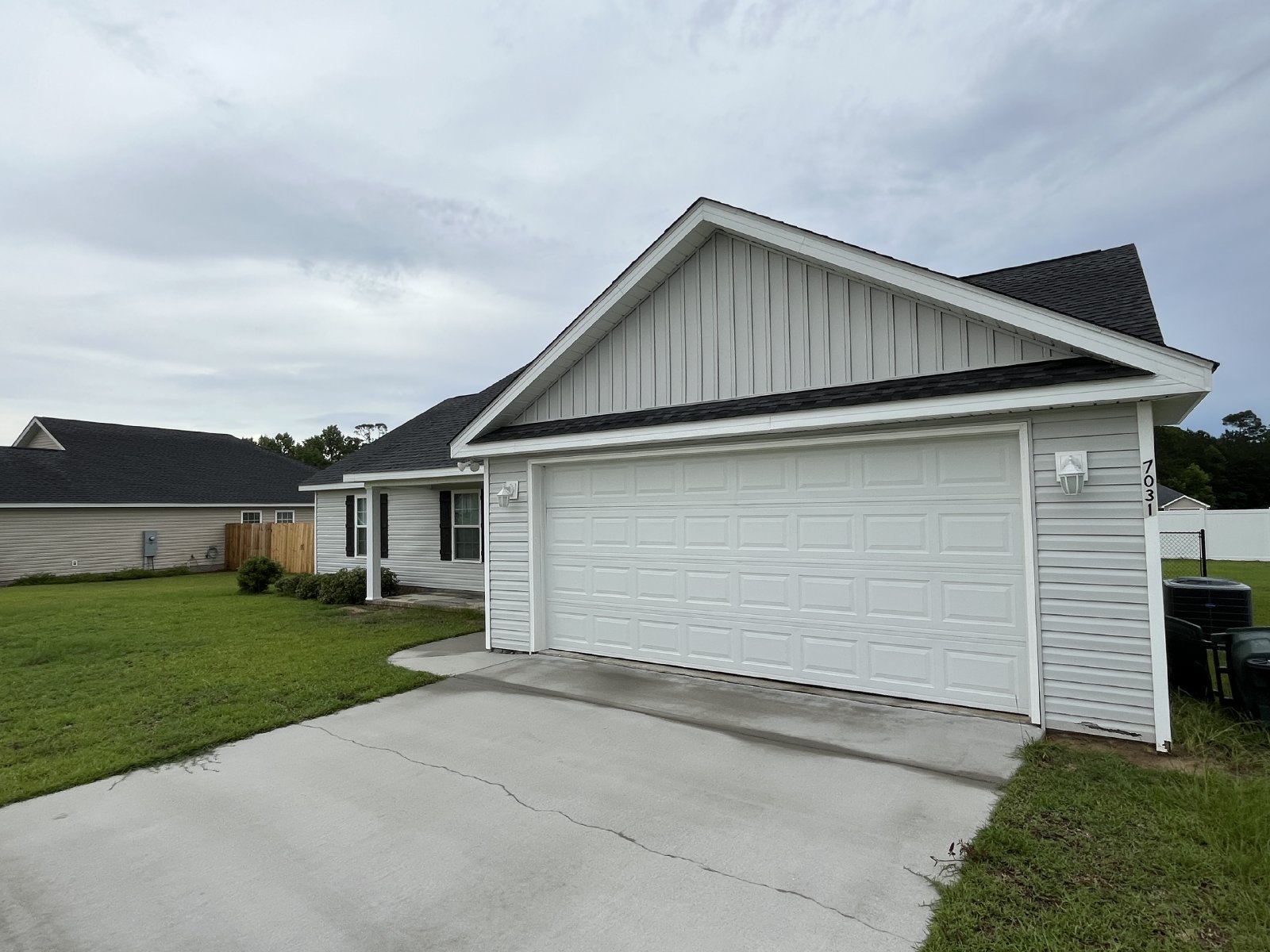 3 Bed / 2 Bath Home Near GSU - Fenced Yard & 2-Car Garage! property image