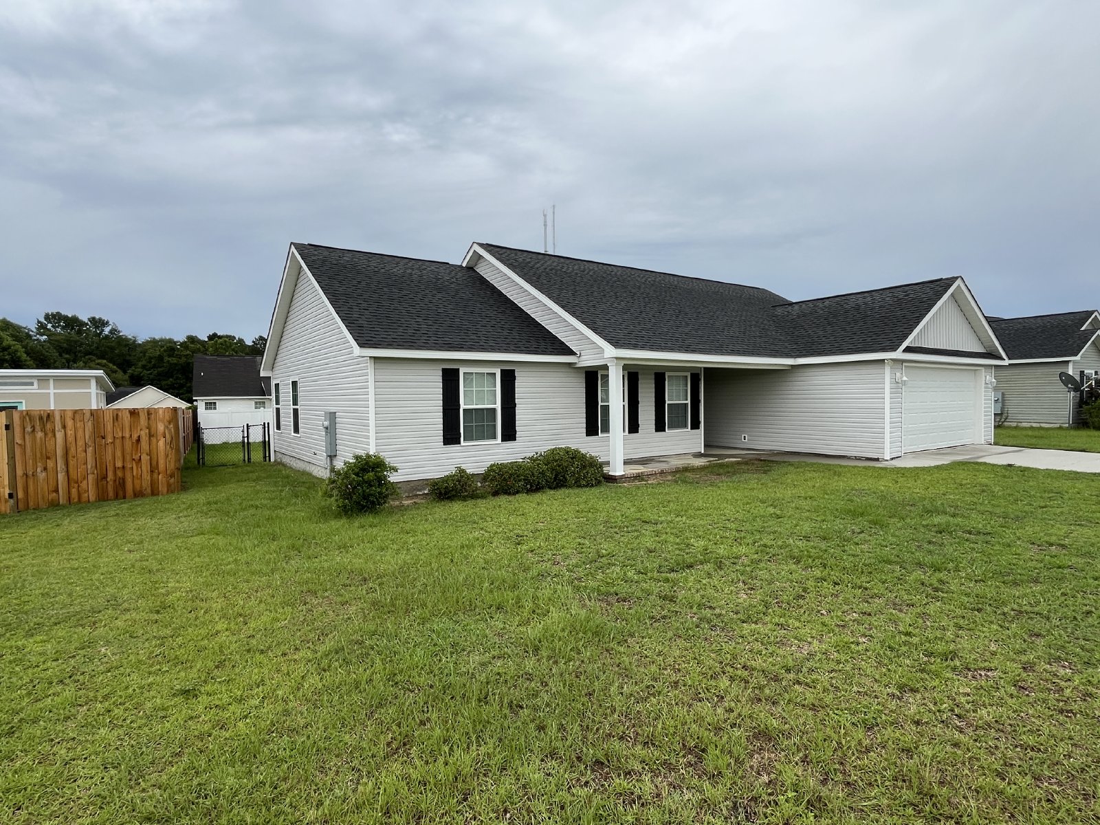 3 Bed / 2 Bath Home Near GSU - Fenced Yard & 2-Car Garage! property image