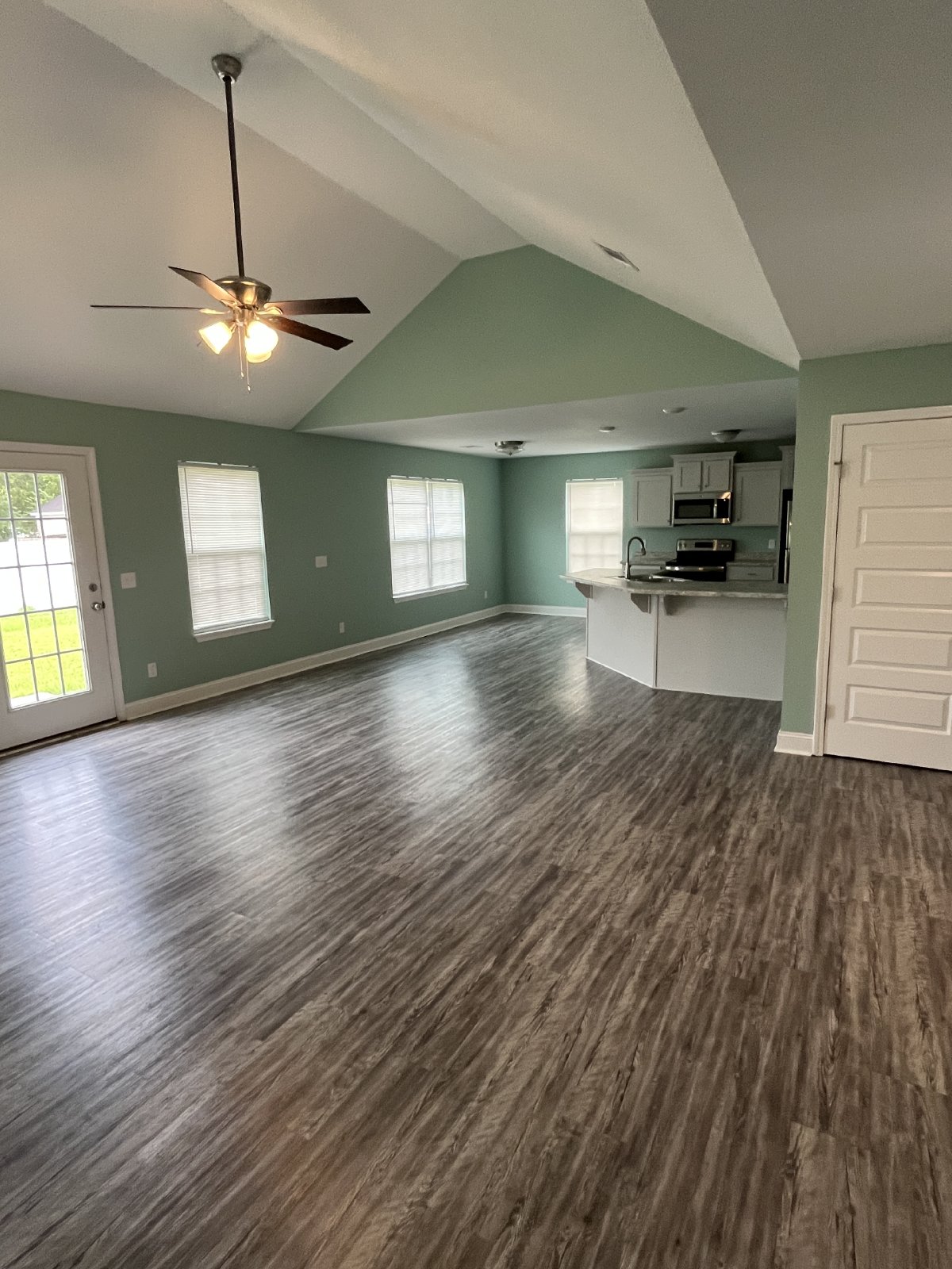 3 Bed / 2 Bath Home Near GSU - Fenced Yard & 2-Car Garage! property image