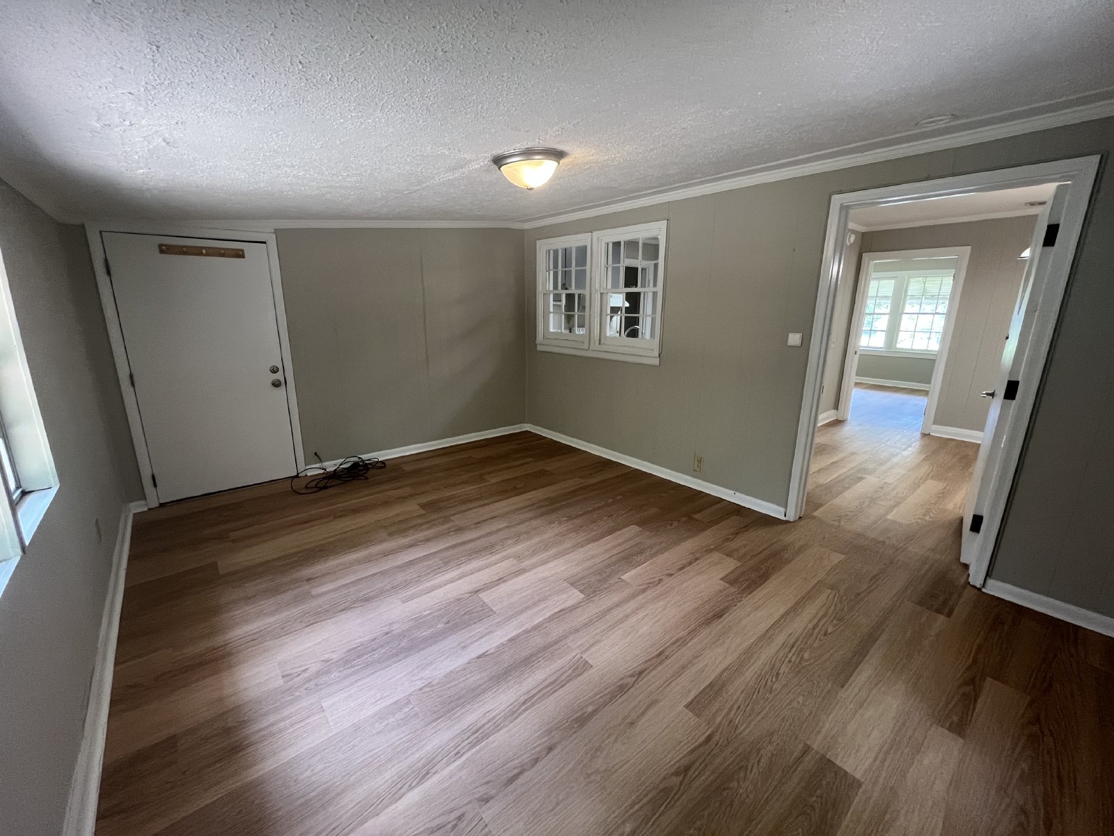 Charming Two Bedroom House Located in the Center of Statesboro property image