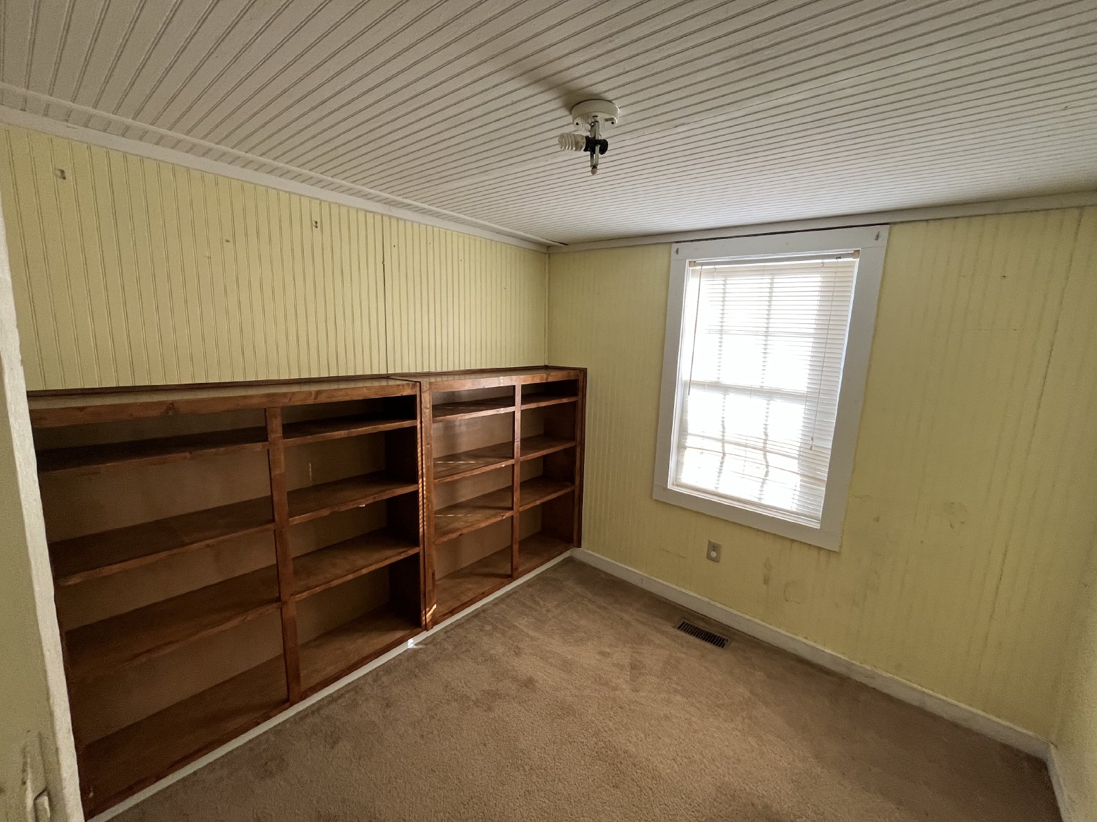 Charming Historic 2 BR / 1 BA Home in Screven County – 1,314 Sq Ft of Character! property image
