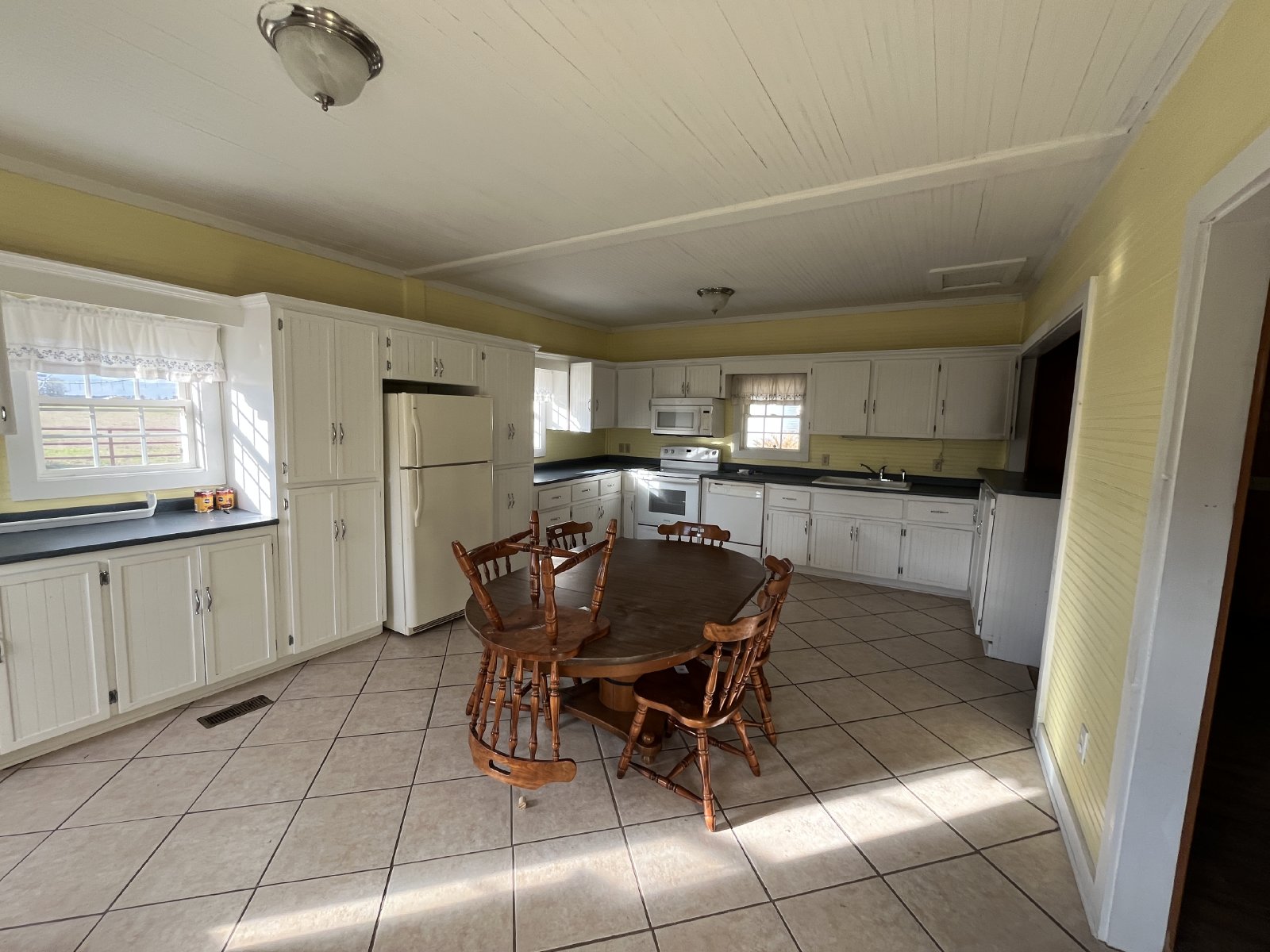Charming Historic 2 BR / 1 BA Home in Screven County – 1,314 Sq Ft of Character! property image