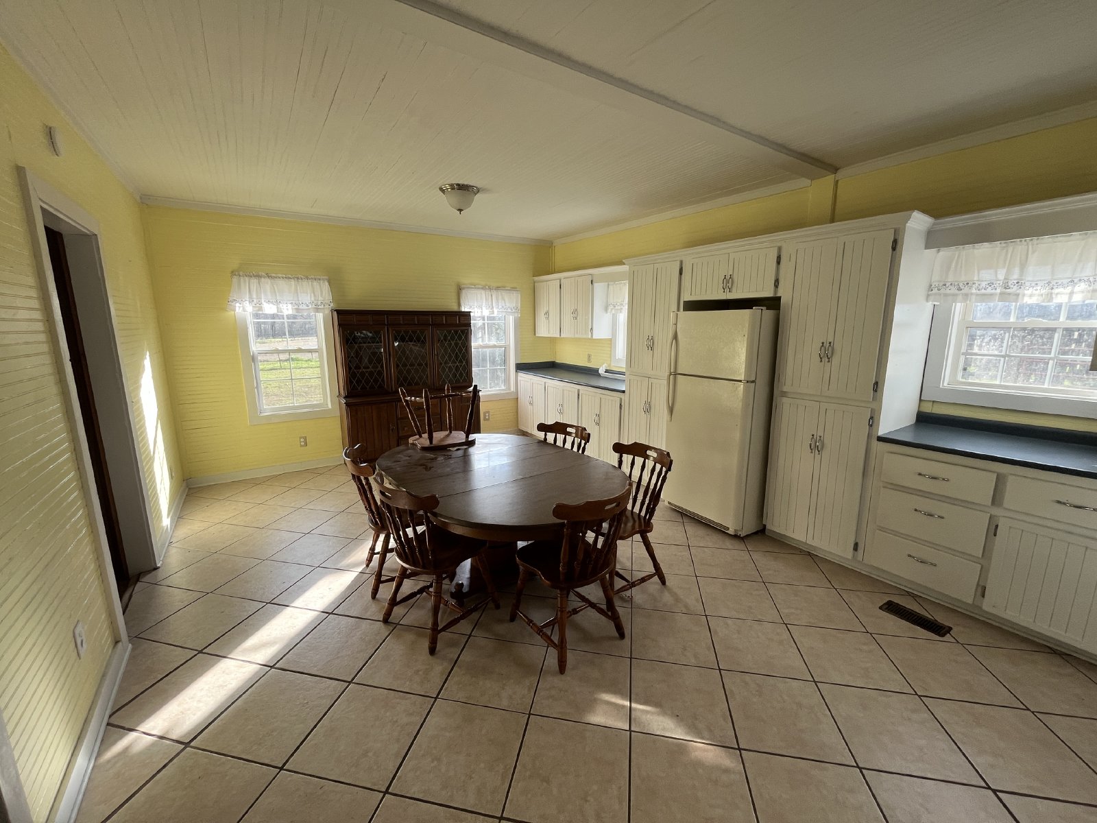 Charming Historic 2 BR / 1 BA Home in Screven County – 1,314 Sq Ft of Character! property image