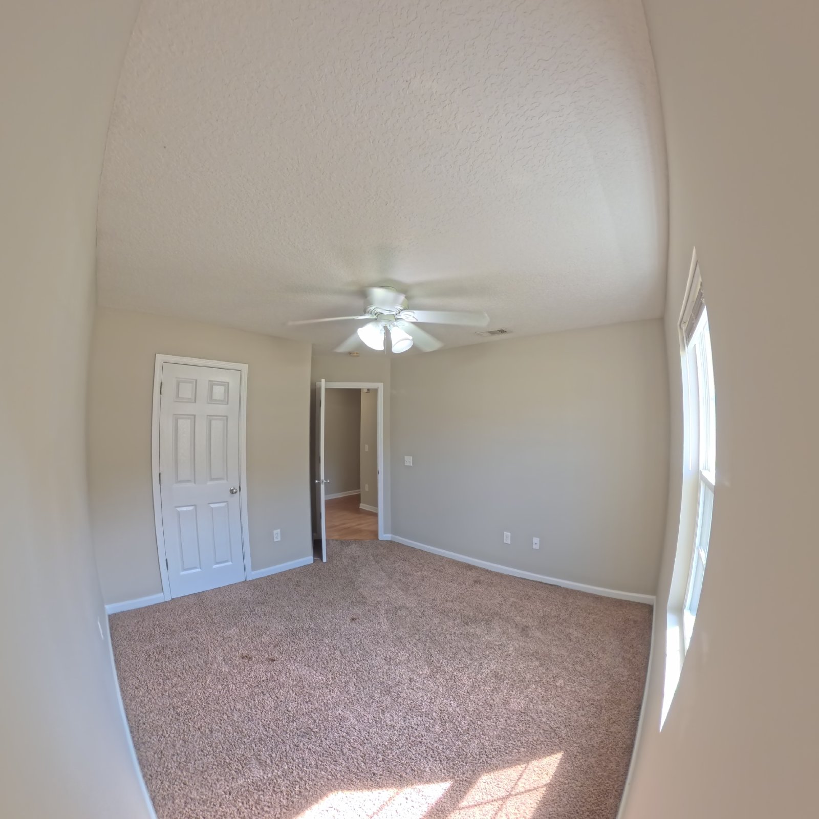 Charming 3BR/2BA Home in Statesboro with Fenced Yard & Garage! property image