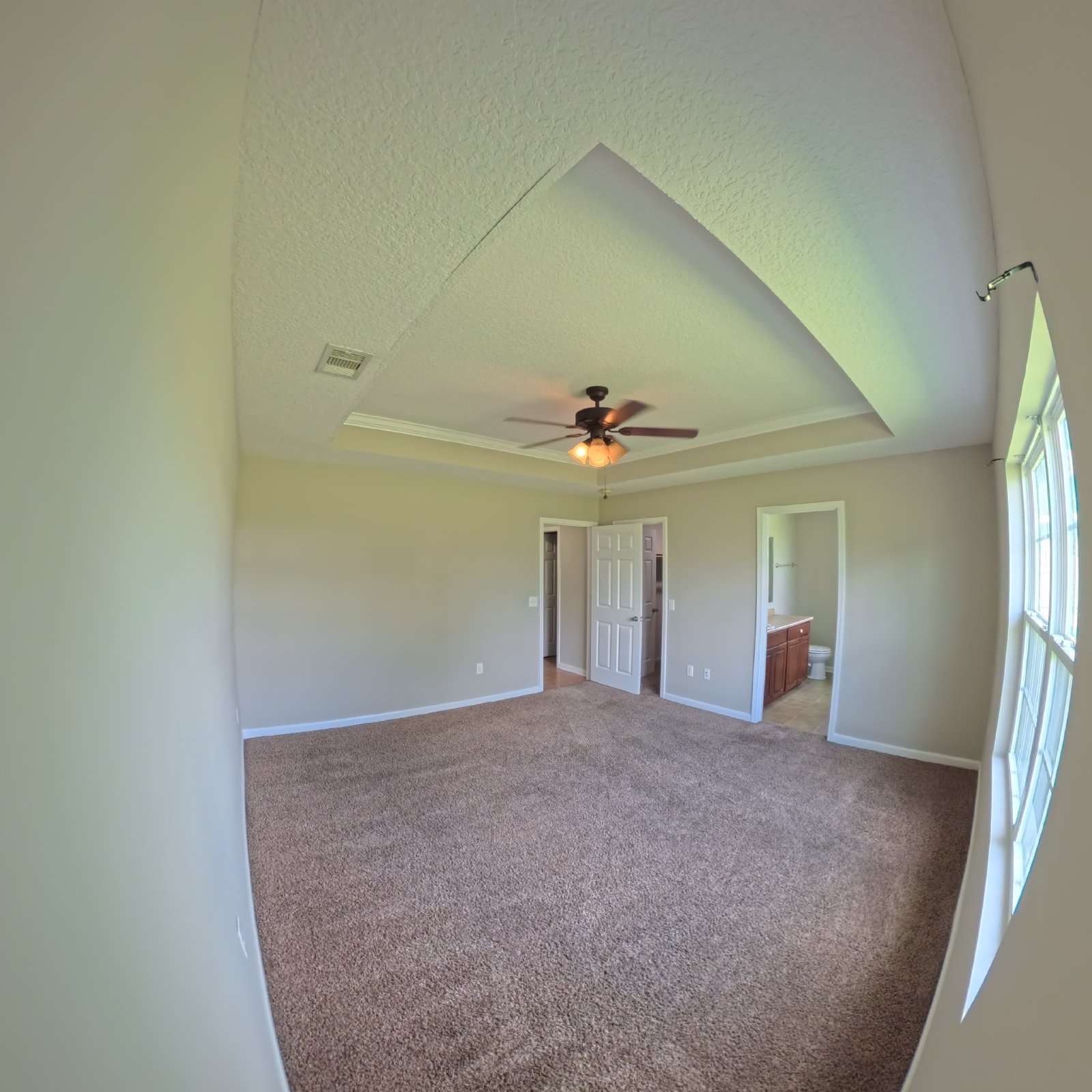 Charming 3BR/2BA Home in Statesboro with Fenced Yard & Garage! property image