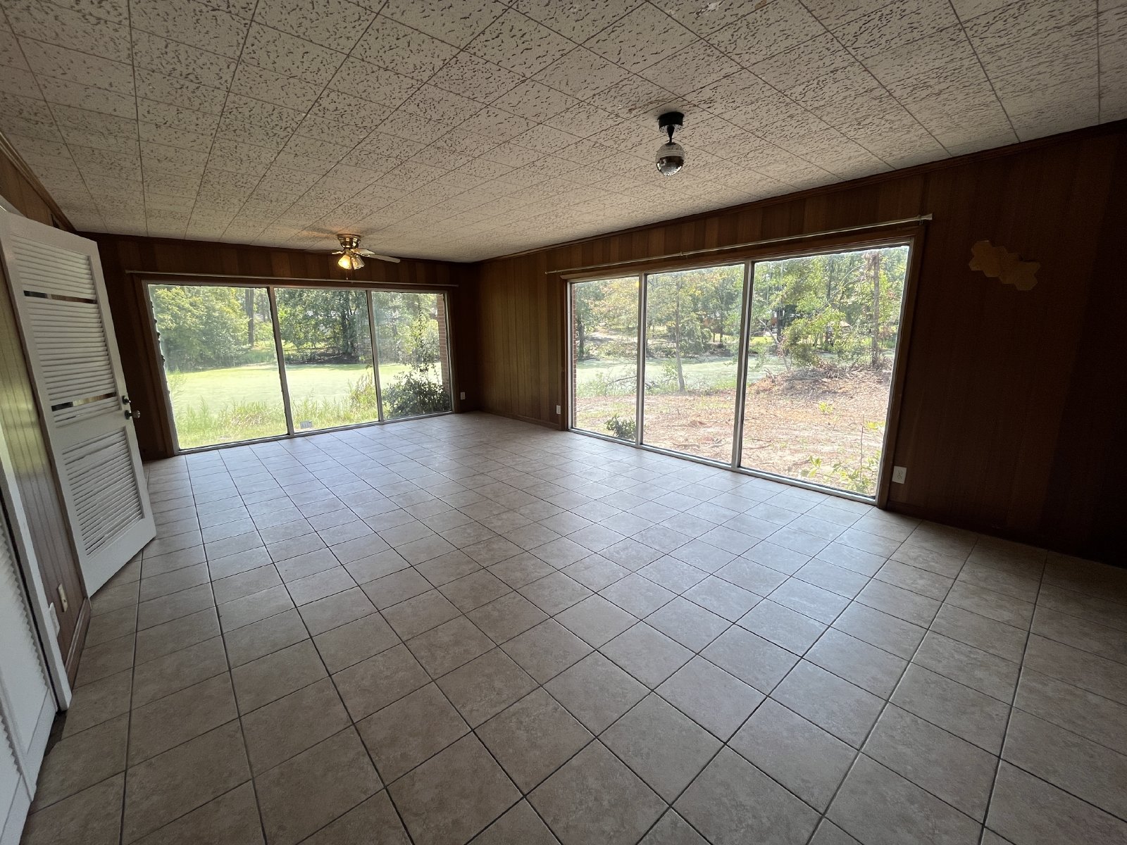 214 Circle Dr property image