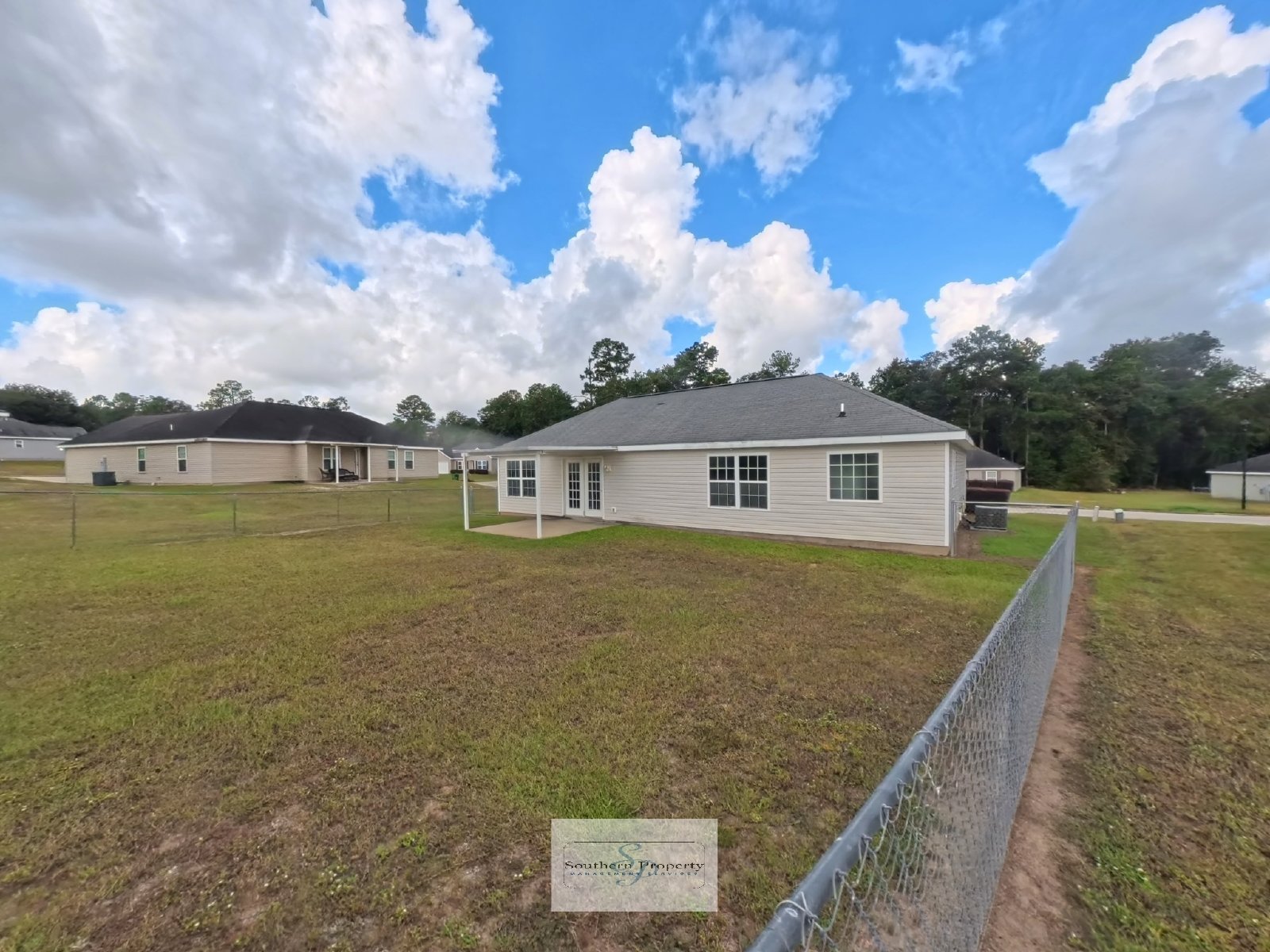 Charming 3BR/2BA Home in Statesboro with Fenced Yard & Garage! property image